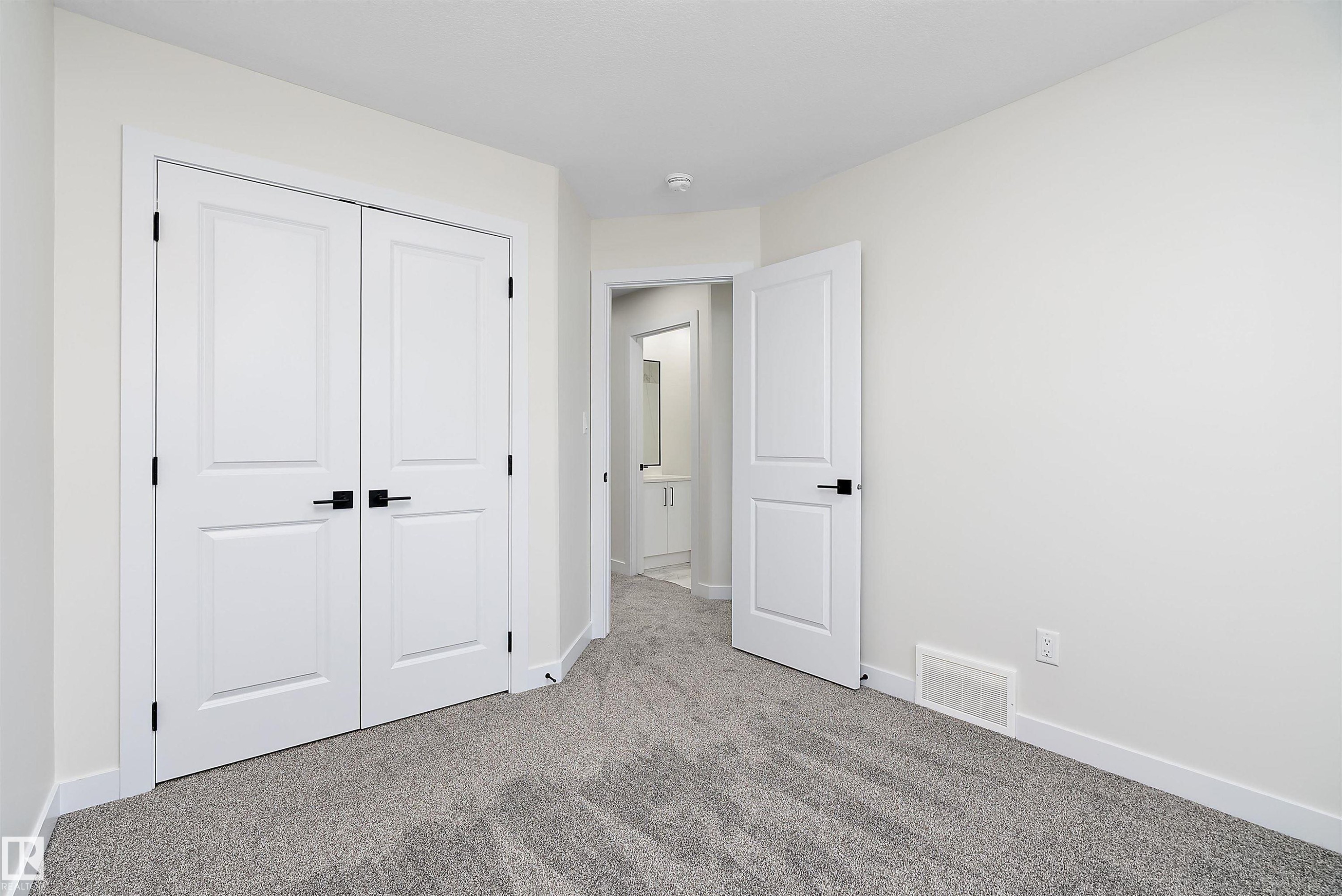 40 Chambery Crescent, St. Albert, AB - Indoor Photo Showing Other Room