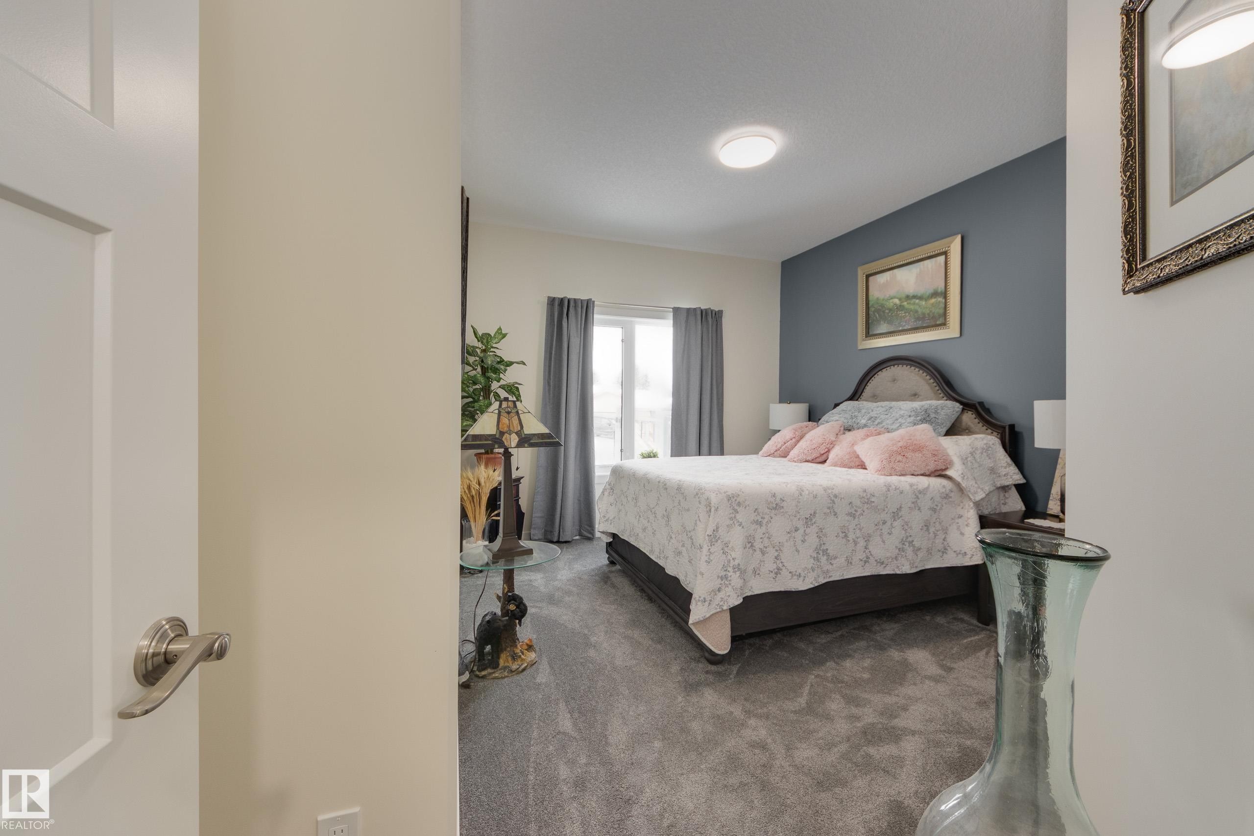 64 Maple Crescent, Gibbons, AB - Indoor Photo Showing Bedroom