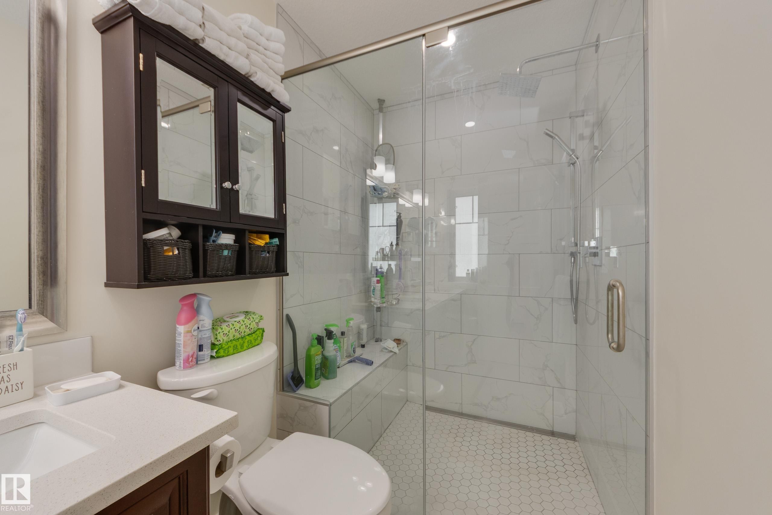 64 Maple Crescent, Gibbons, AB - Indoor Photo Showing Bathroom