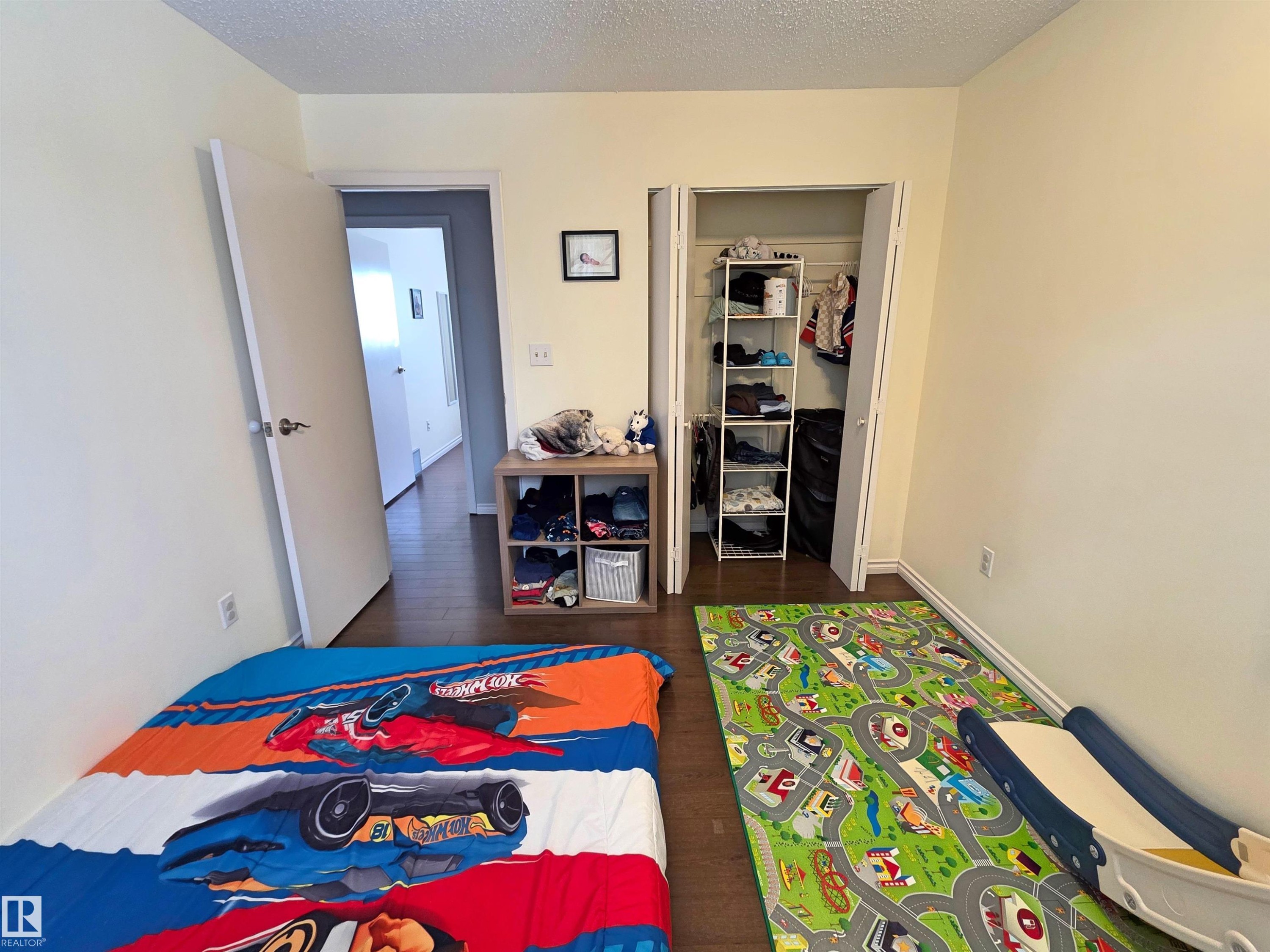 5614 52 Avenue, St. Paul Town, AB - Indoor Photo Showing Bedroom