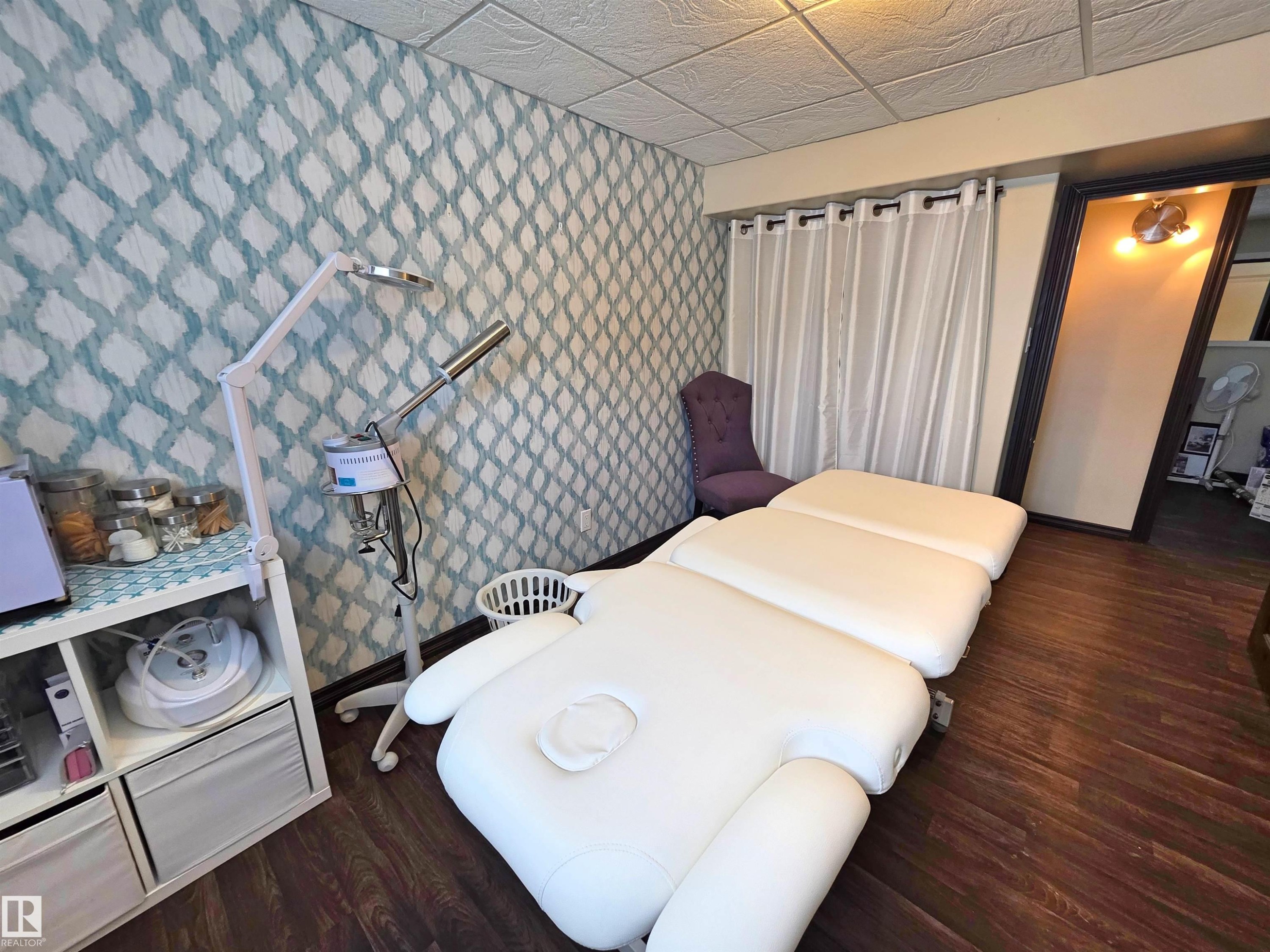 5614 52 Avenue, St. Paul Town, AB - Indoor Photo Showing Laundry Room