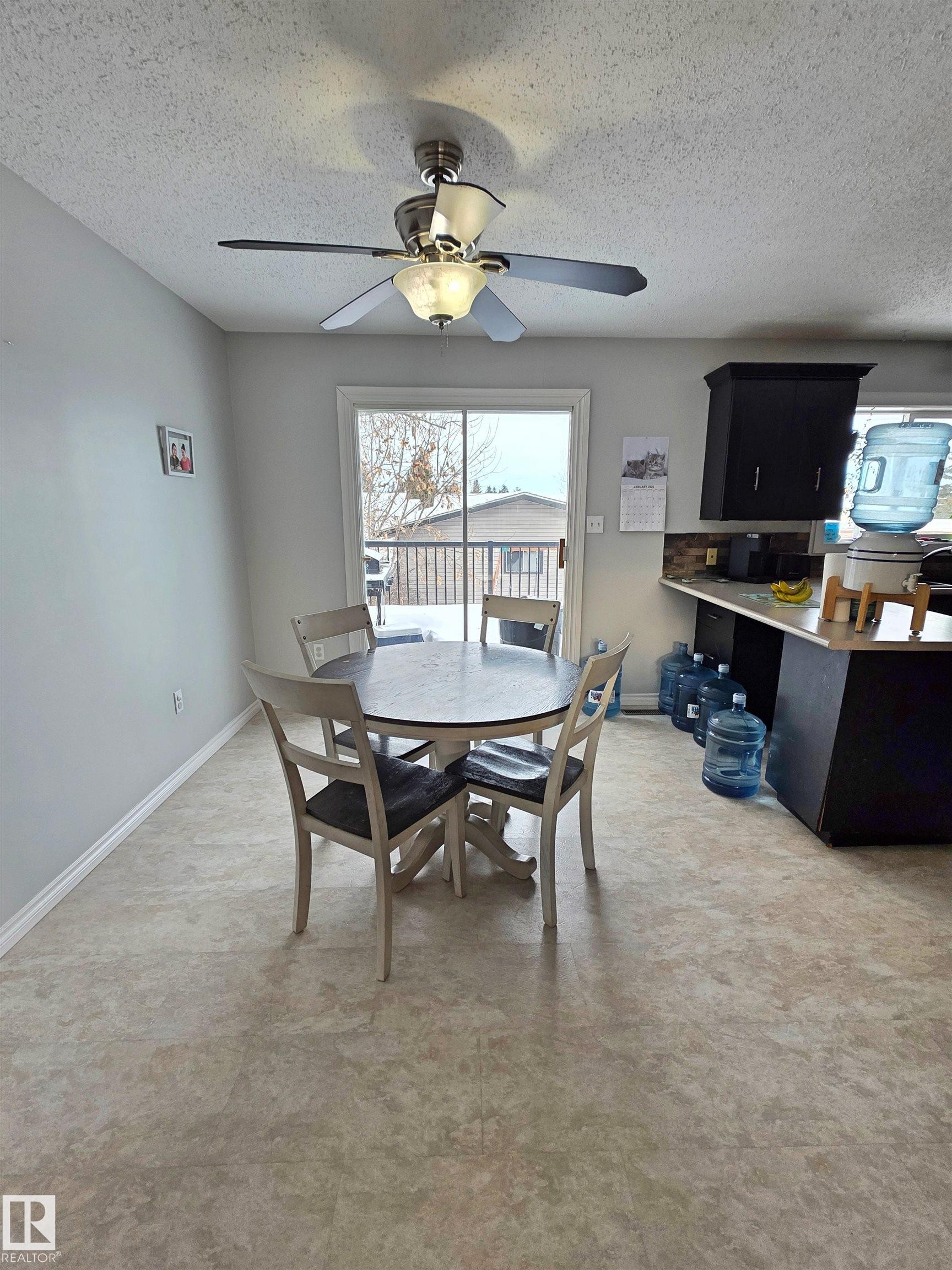 5614 52 Avenue, St. Paul Town, AB - Indoor Photo Showing Dining Room