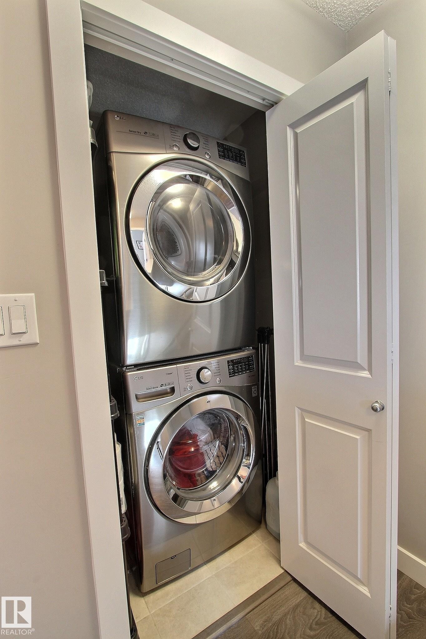 73 13139 205 Street, Edmonton, AB - Indoor Photo Showing Laundry Room