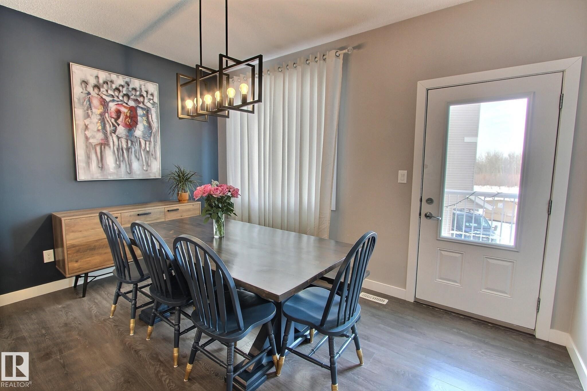 73 13139 205 Street, Edmonton, AB - Indoor Photo Showing Dining Room