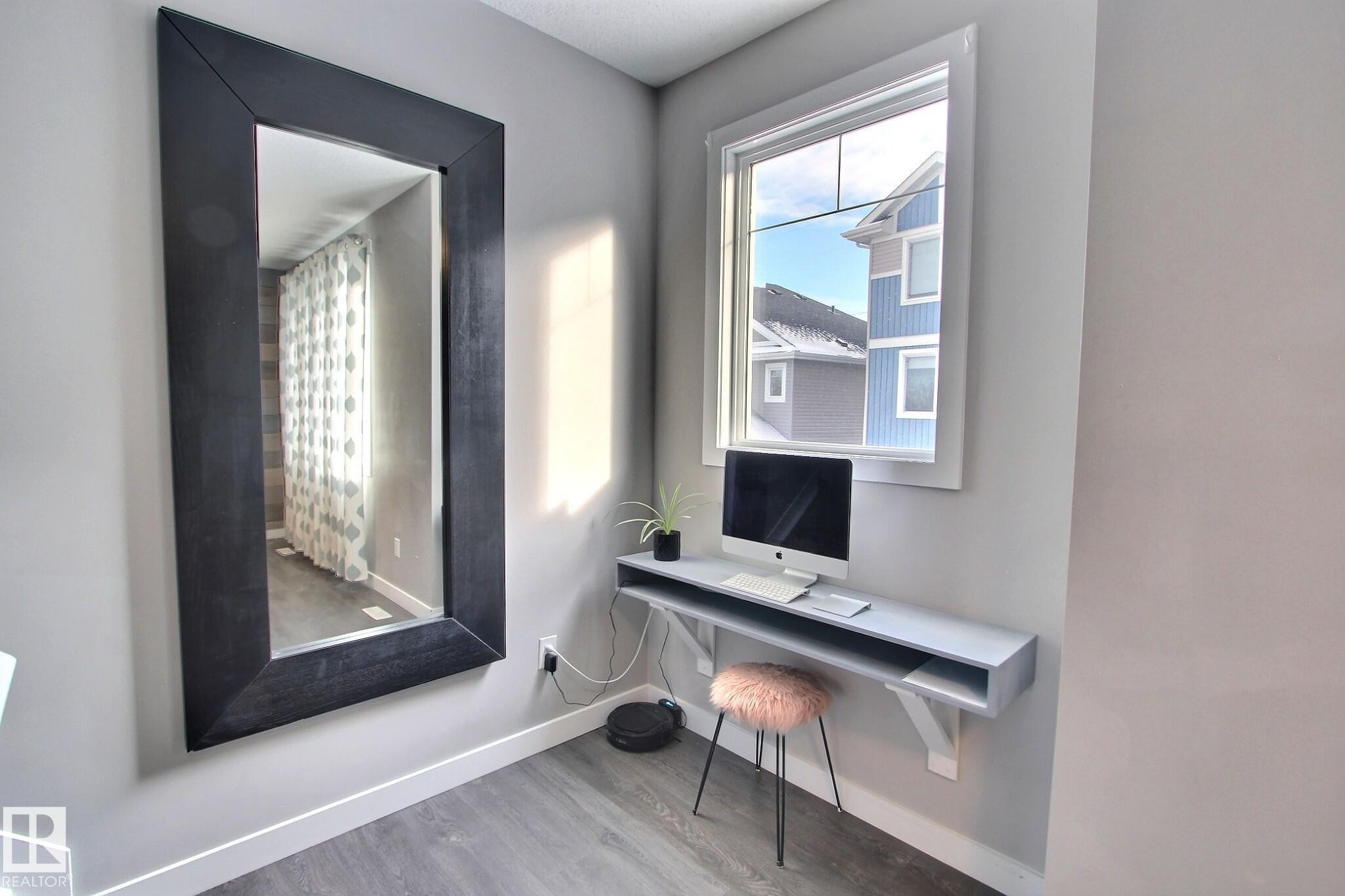 73 13139 205 Street, Edmonton, AB - Indoor