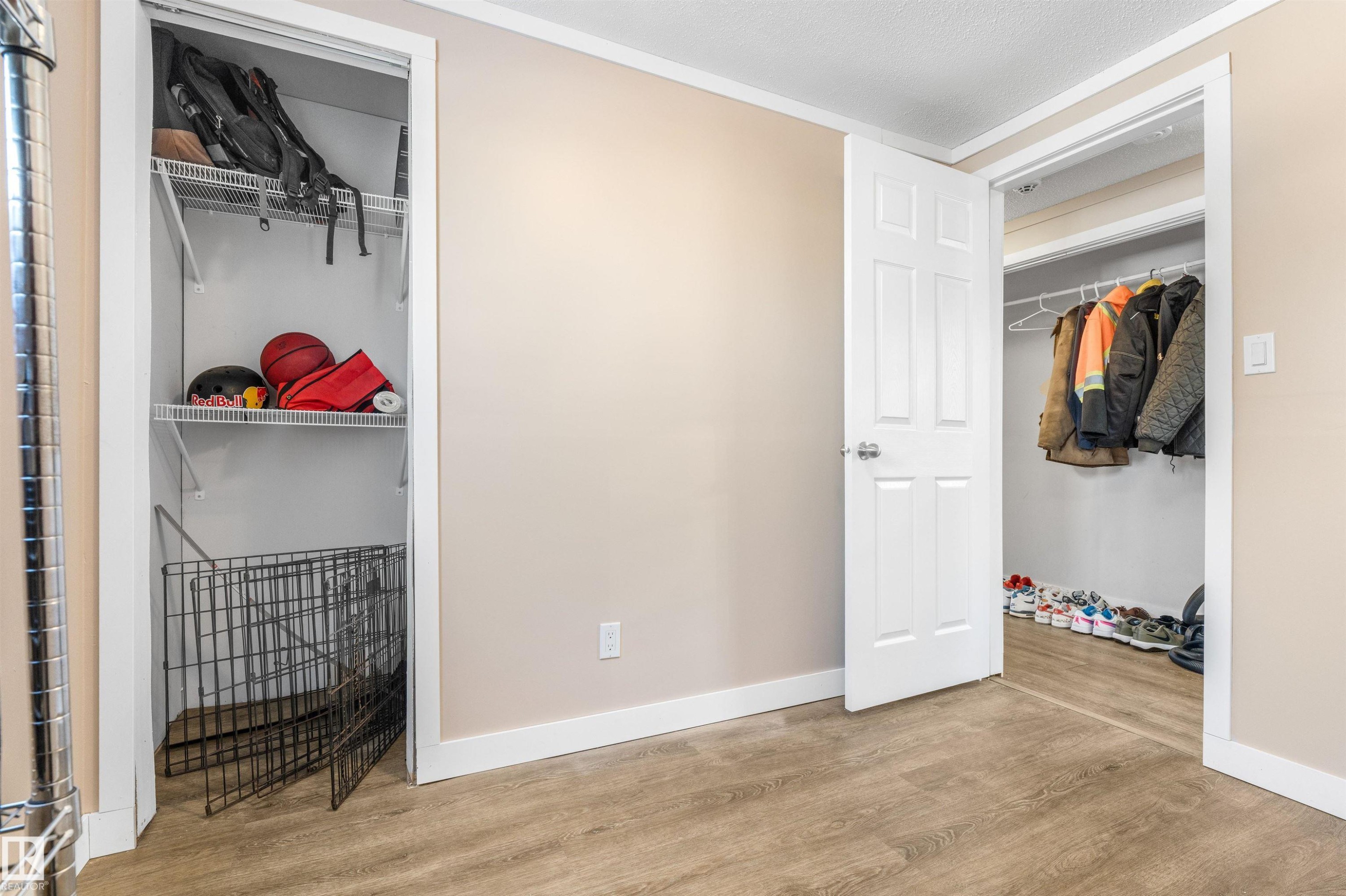 482 53222 Rge Rd 272, Rural Parkland County, AB - Indoor