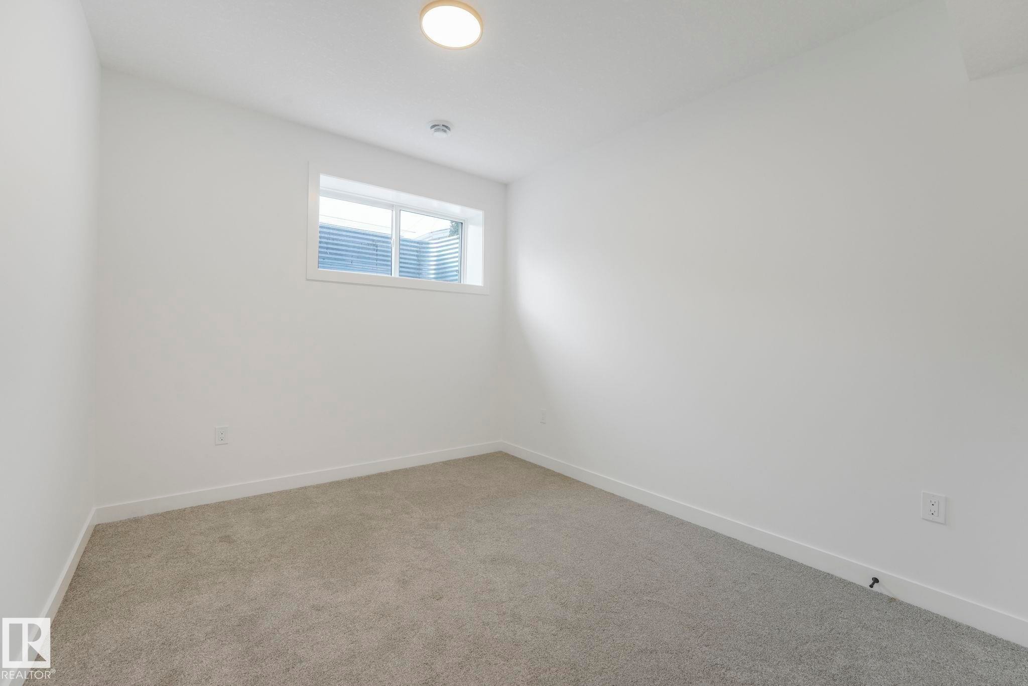 12206 63 Street, Edmonton, AB - Indoor Photo Showing Other Room