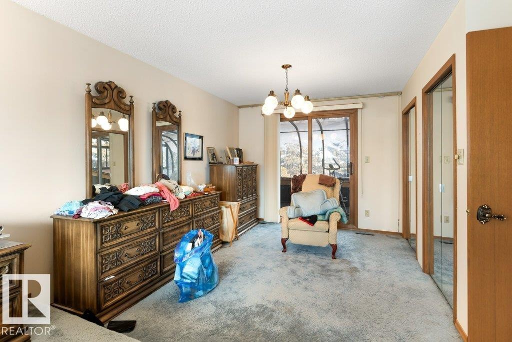 10511 74 Street, Edmonton, AB - Indoor