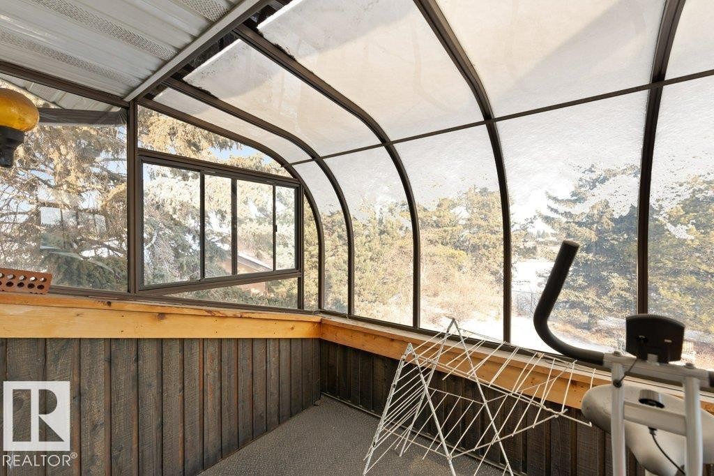 10511 74 Street, Edmonton, AB - Indoor Photo Showing Other Room