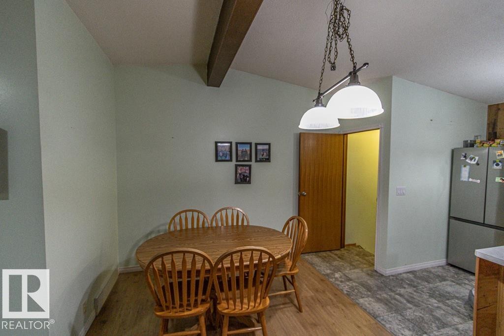 5006 51 St, Myrnam, AB - Indoor Photo Showing Dining Room