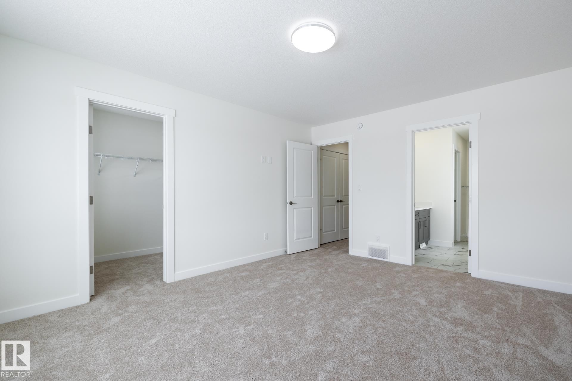 5069 Cawsey Link, Edmonton, AB - Indoor