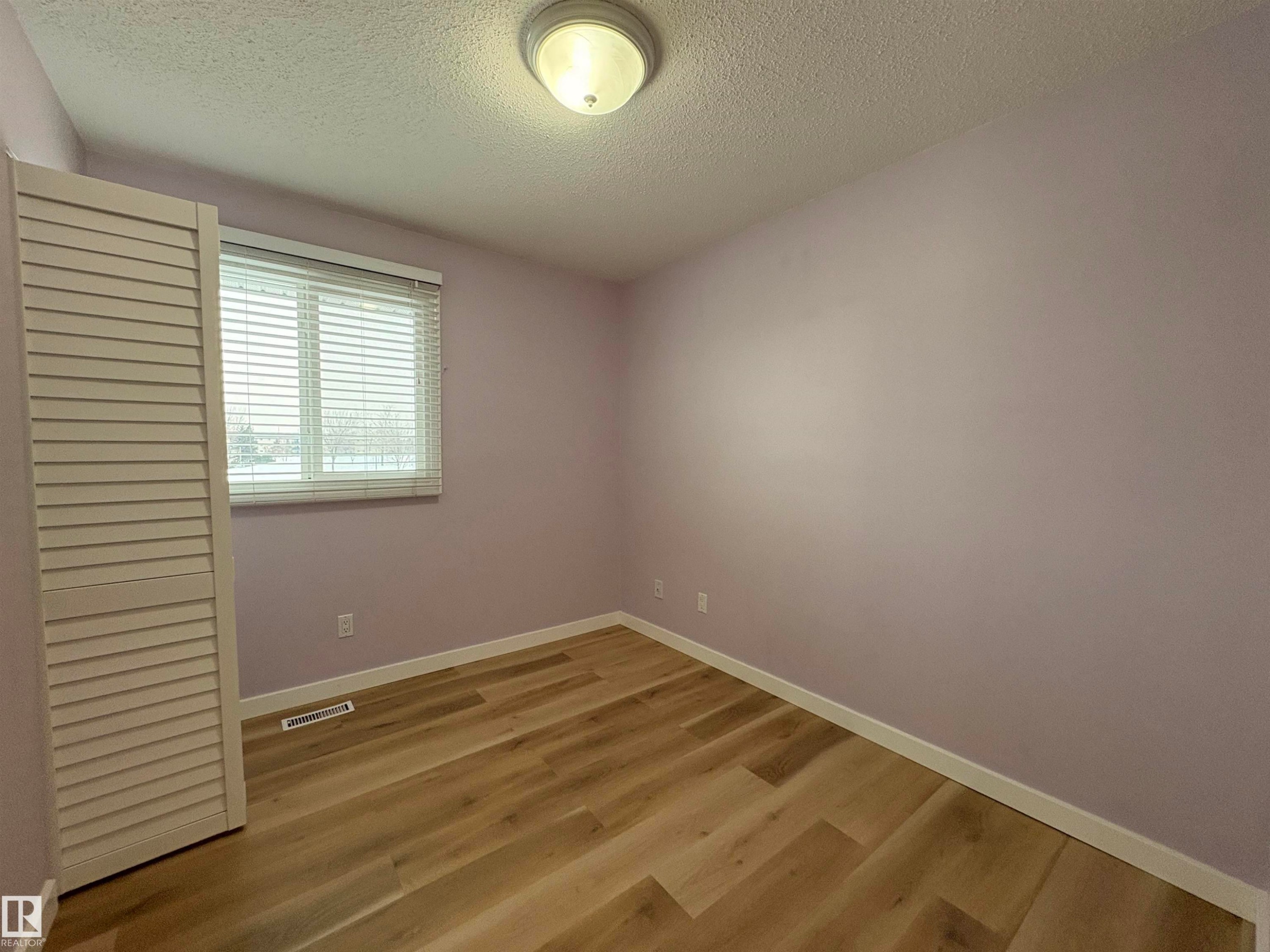 13279 47 Street, Edmonton, AB - Indoor Photo Showing Other Room