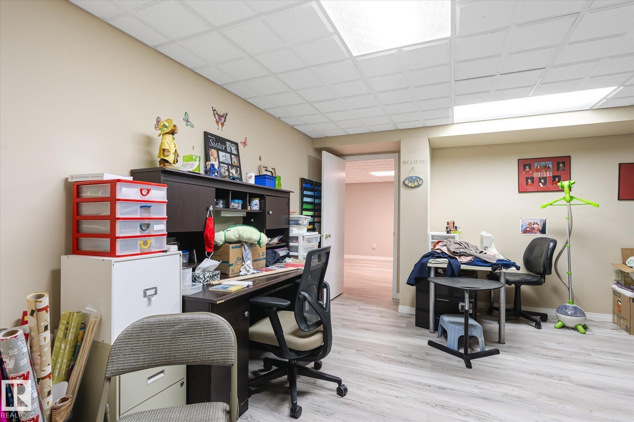 7020 157 Avenue, Edmonton, AB - Indoor Photo Showing Office