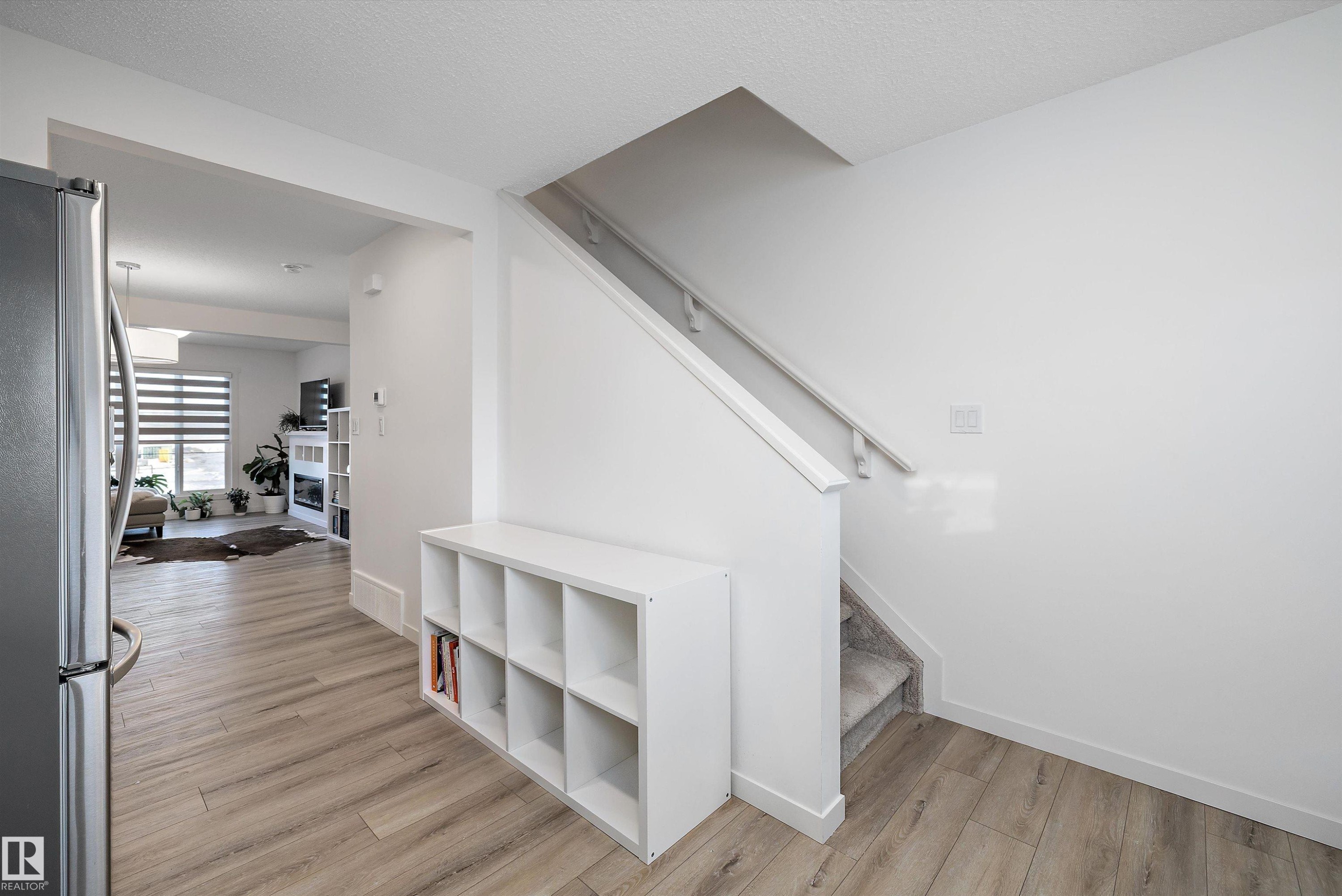 616 Kinglet Boulevard, Edmonton, AB - Indoor Photo Showing Other Room