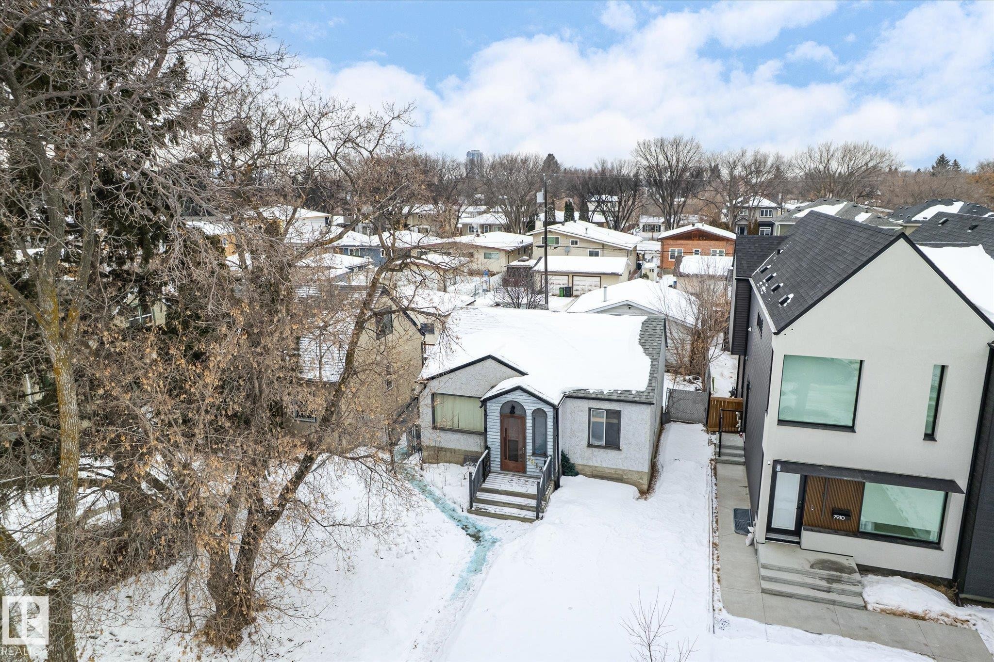 7912 78 Avenue, Edmonton, AB - Outdoor