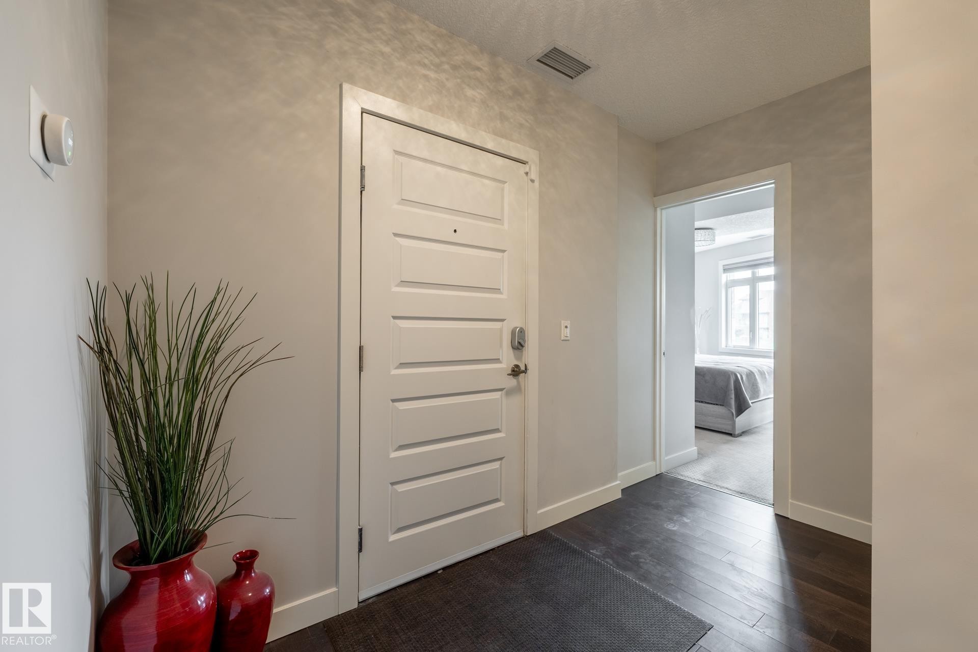 122 5151 Windermere Boulevard, Edmonton, AB - Indoor Photo Showing Other Room