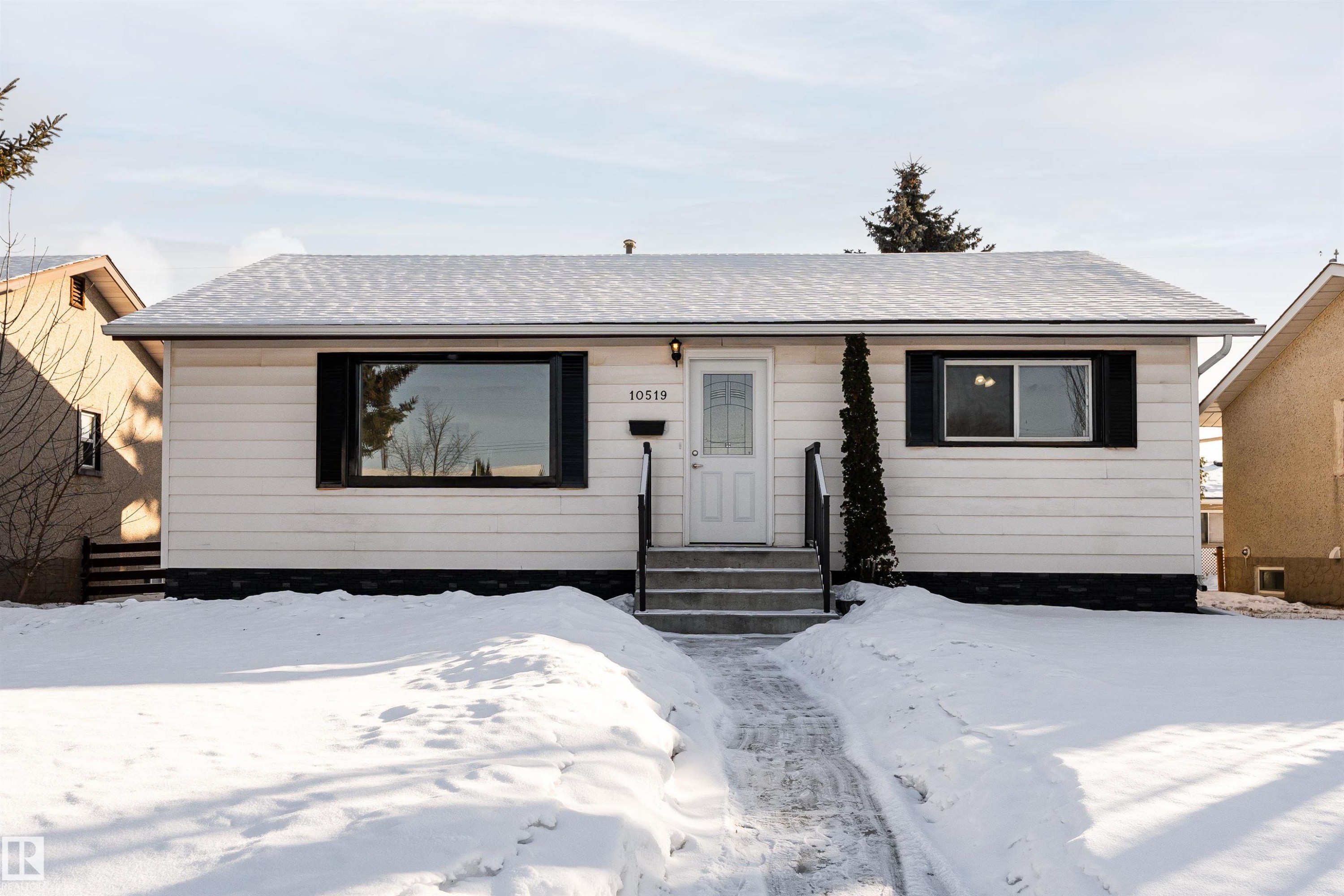 10519 40 Street, Edmonton, AB - Outdoor