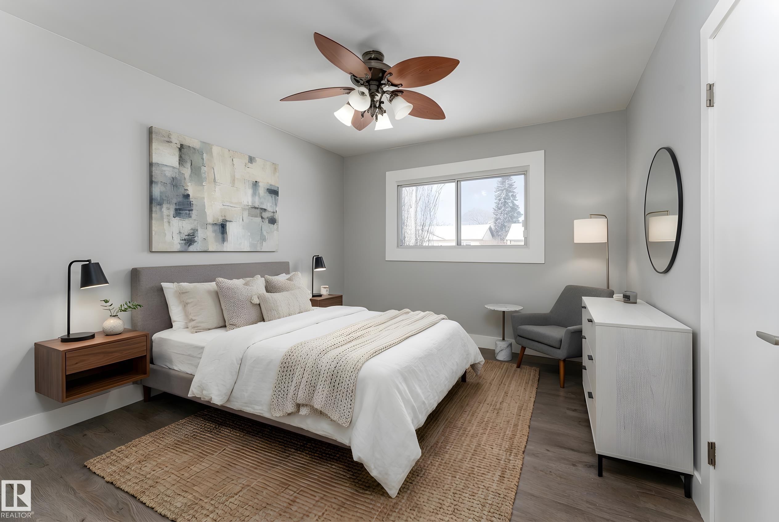 10519 40 Street, Edmonton, AB - Indoor Photo Showing Bedroom