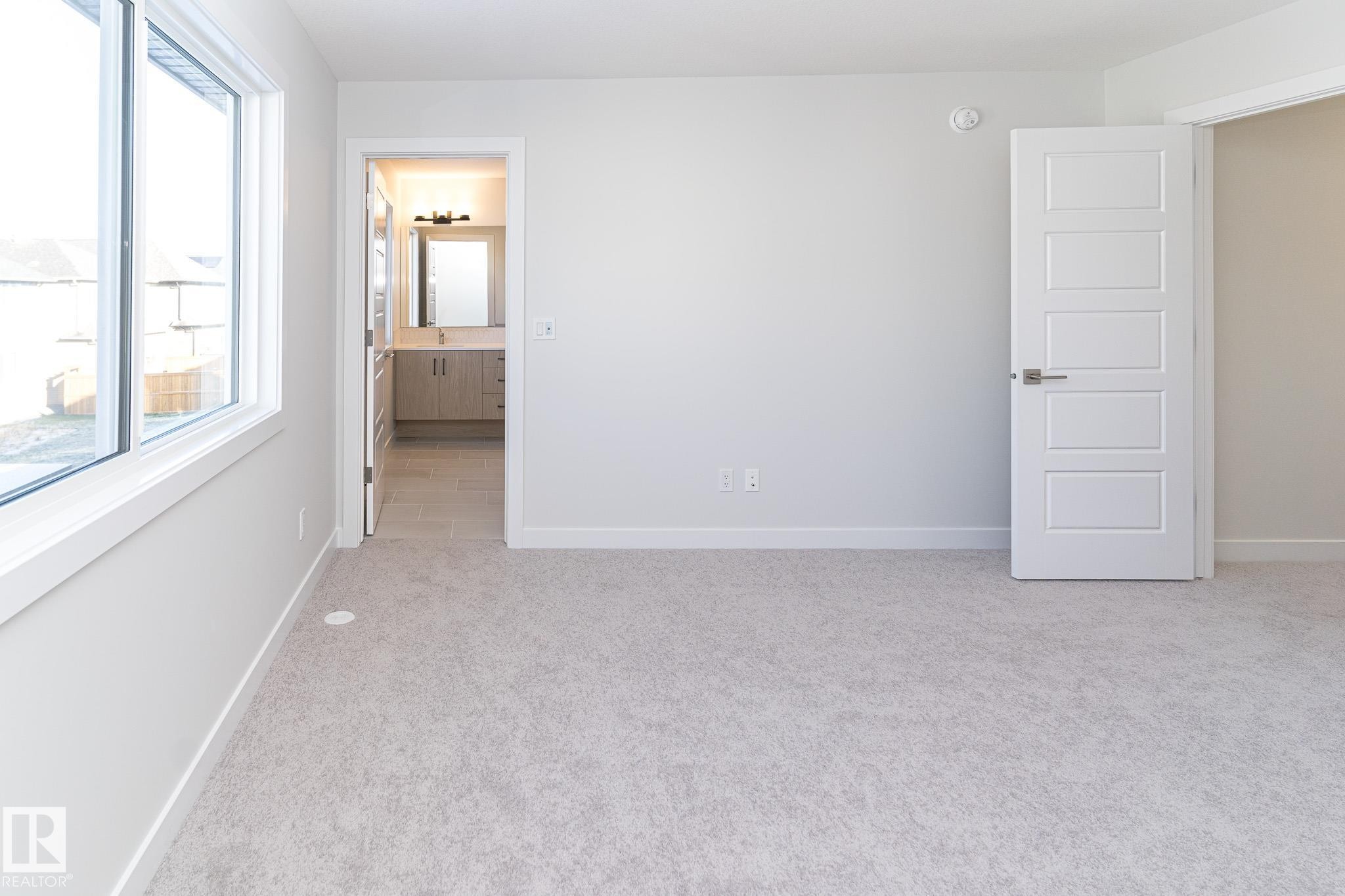 3038 Dixon Landing, Edmonton, AB - Indoor Photo Showing Other Room