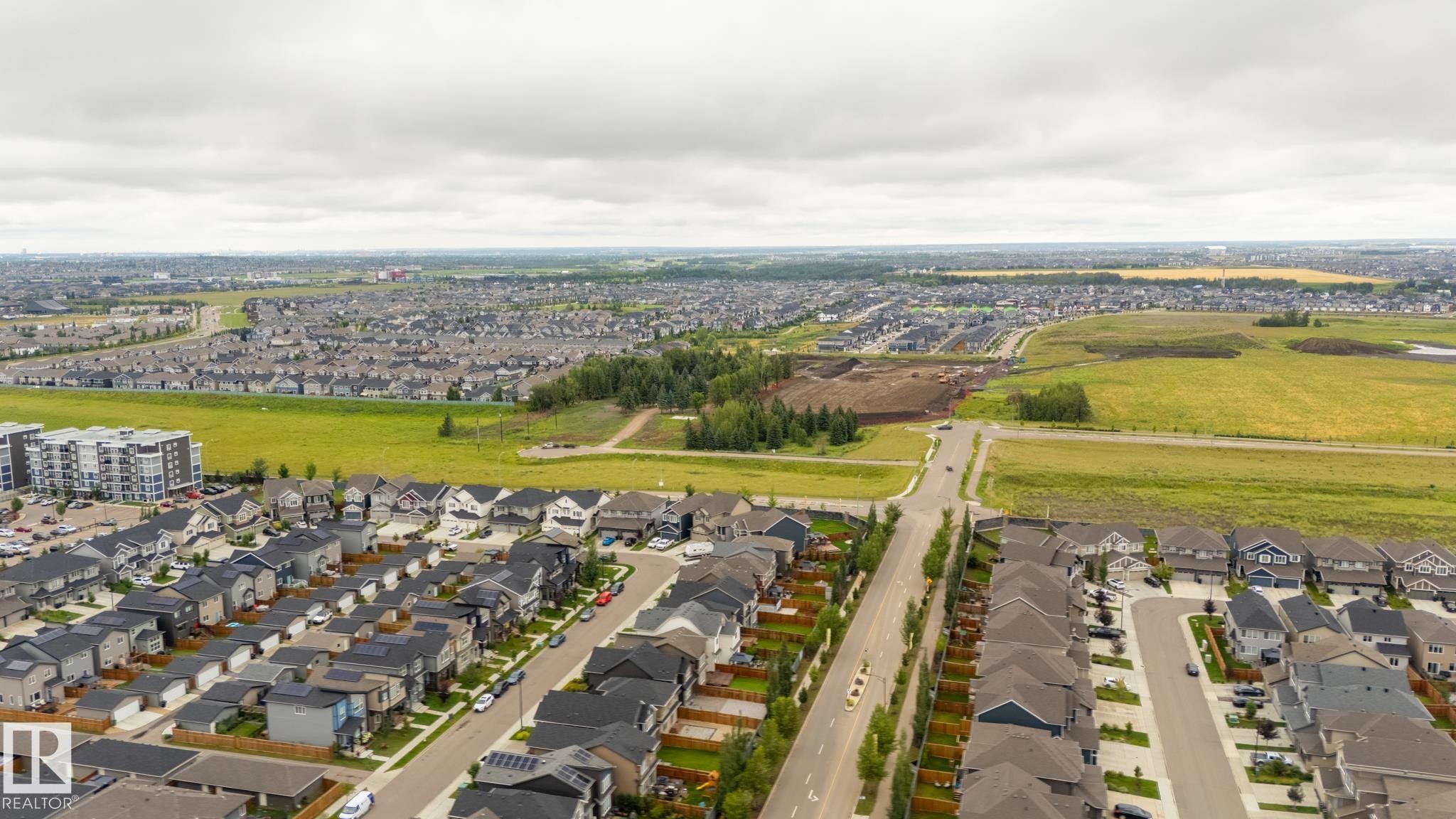 1994 Kroetsch Crescent, Edmonton, AB - Outdoor With View