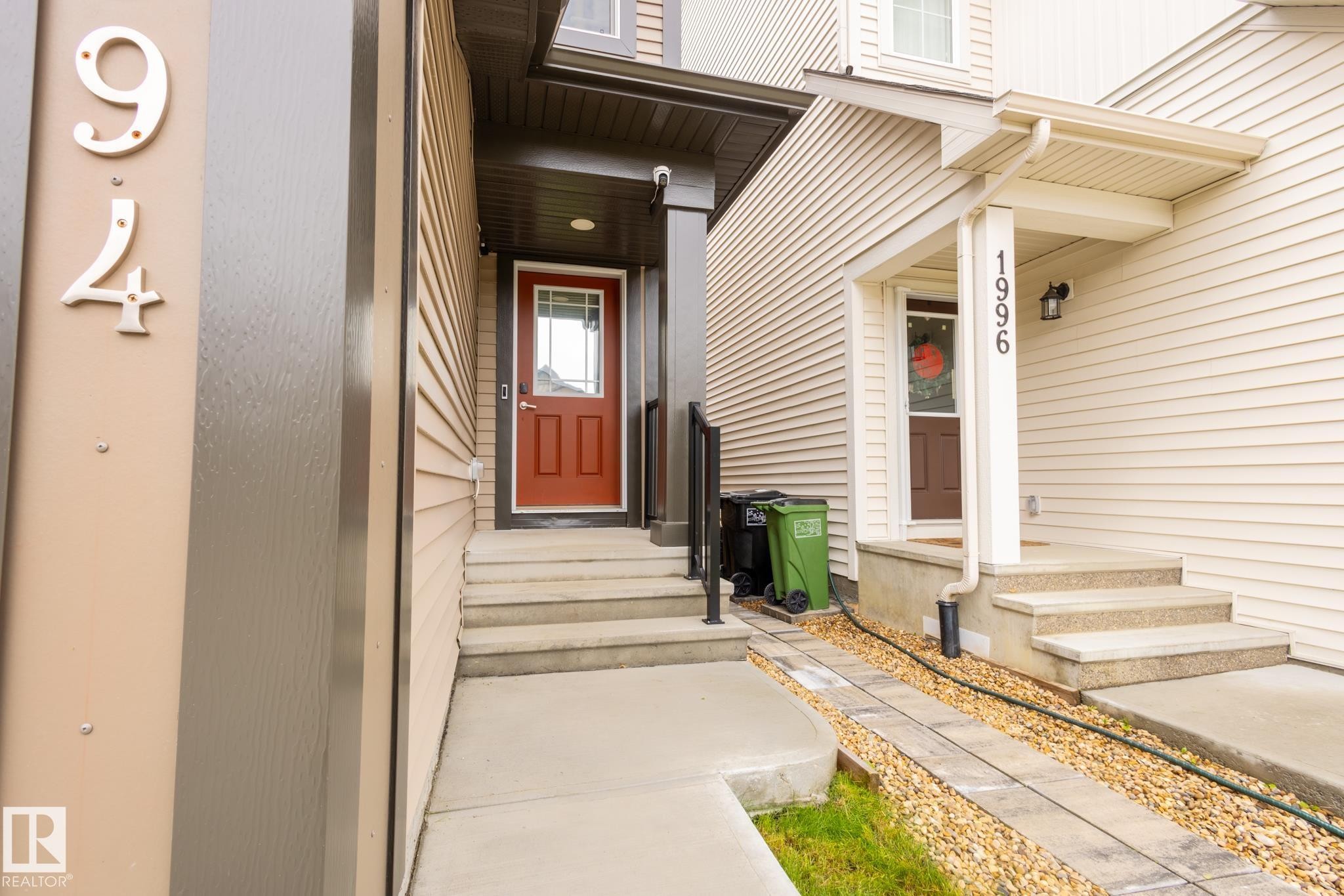 1994 Kroetsch Crescent, Edmonton, AB - Outdoor With Exterior