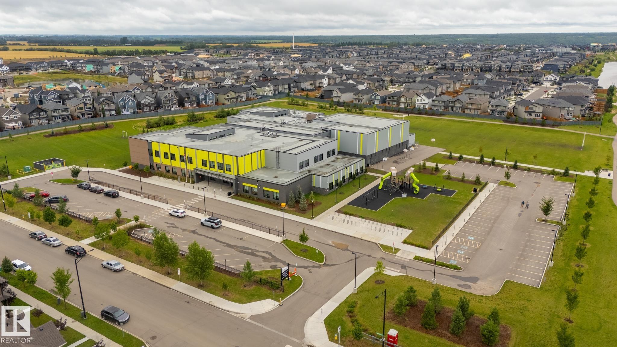 1994 Kroetsch Crescent, Edmonton, AB - Outdoor With View