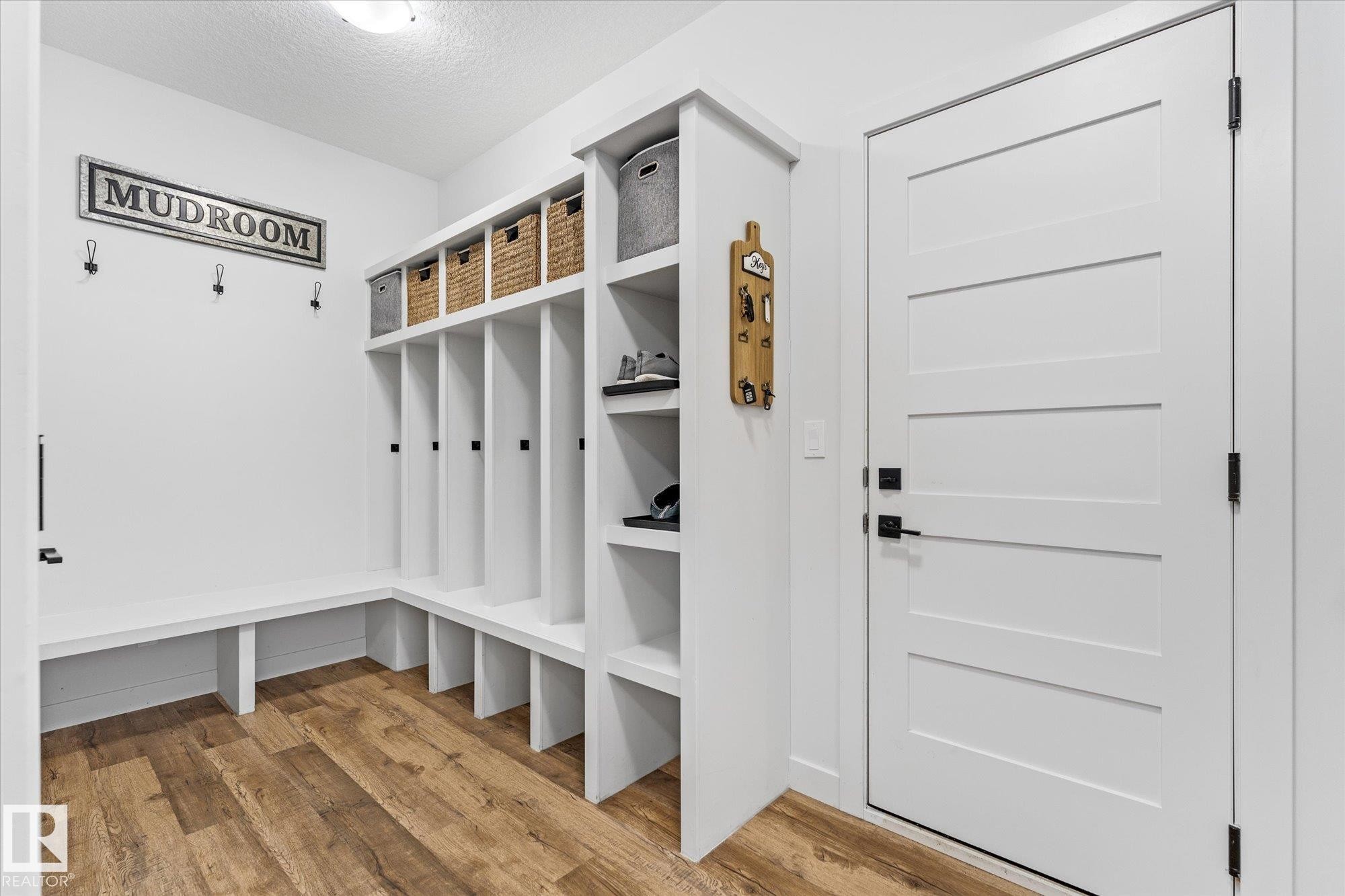 18 3410 Ste. Anne Trail, Rural Lac Ste. Anne County, AB - Indoor Photo Showing Other Room