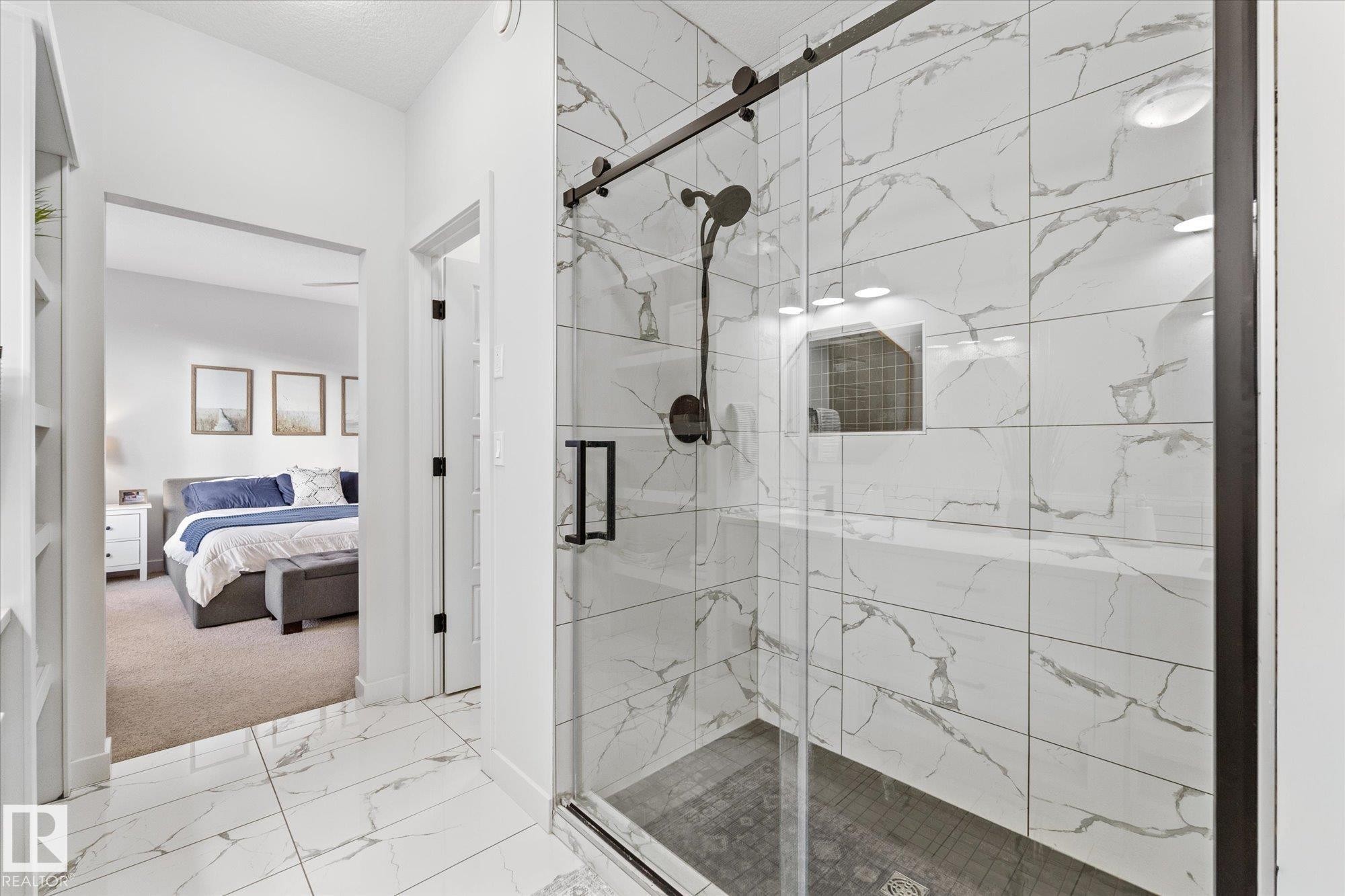 18 3410 Ste. Anne Trail, Rural Lac Ste. Anne County, AB - Indoor Photo Showing Bathroom