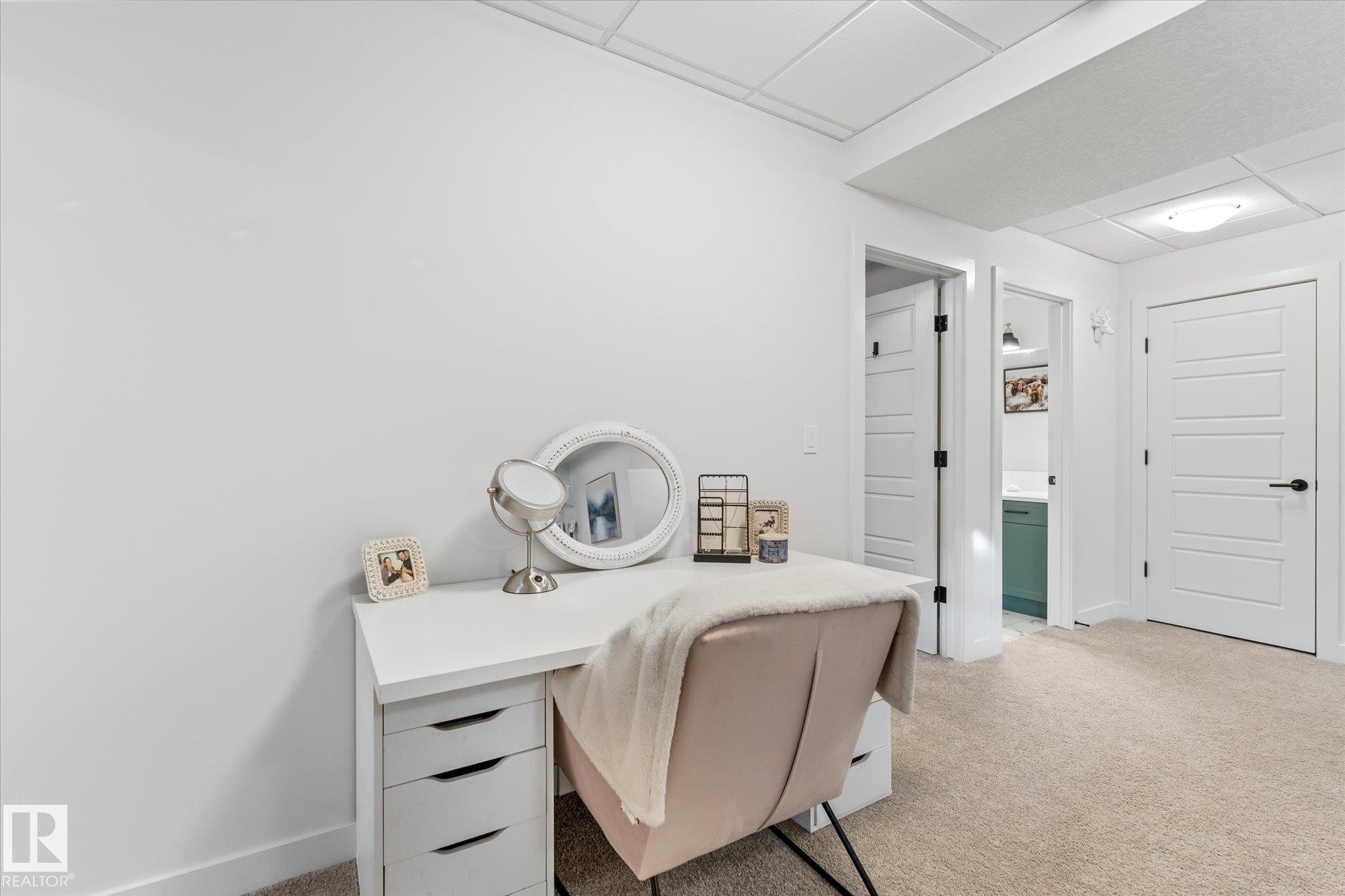 18 3410 Ste. Anne Trail, Rural Lac Ste. Anne County, AB - Indoor Photo Showing Office