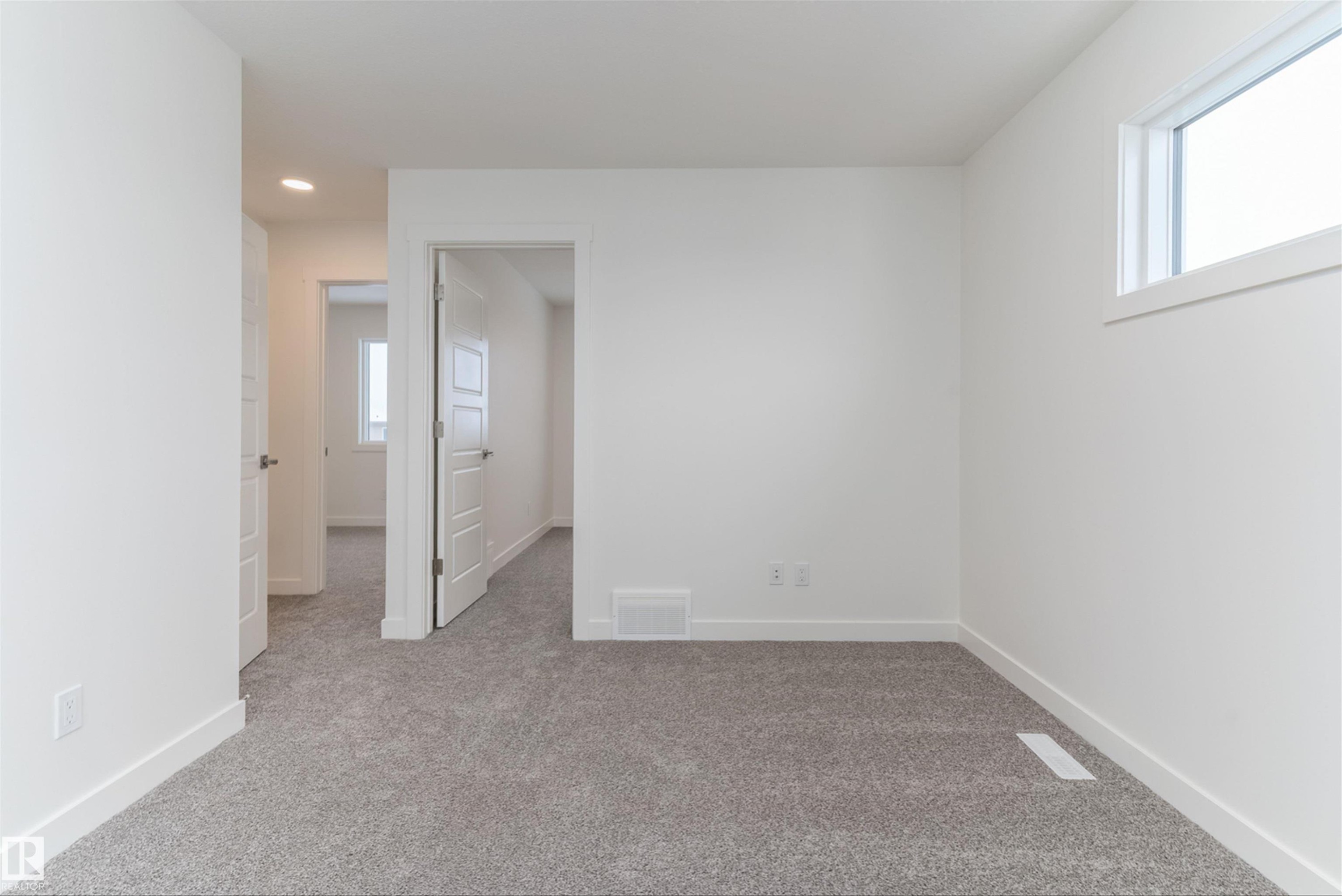 1250 Mcleod Avenue, Spruce Grove, AB - Indoor Photo Showing Other Room