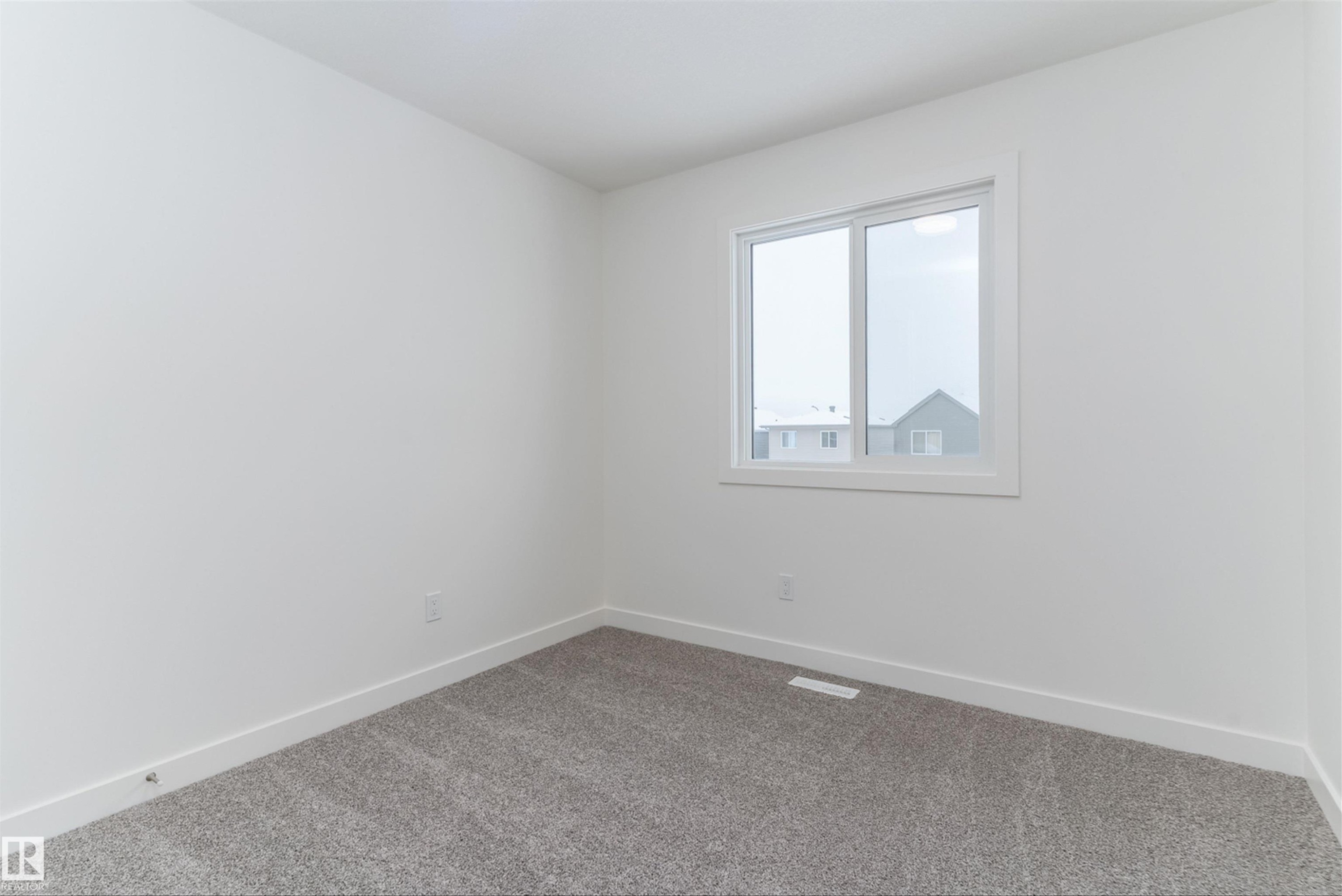 1250 Mcleod Avenue, Spruce Grove, AB - Indoor Photo Showing Other Room