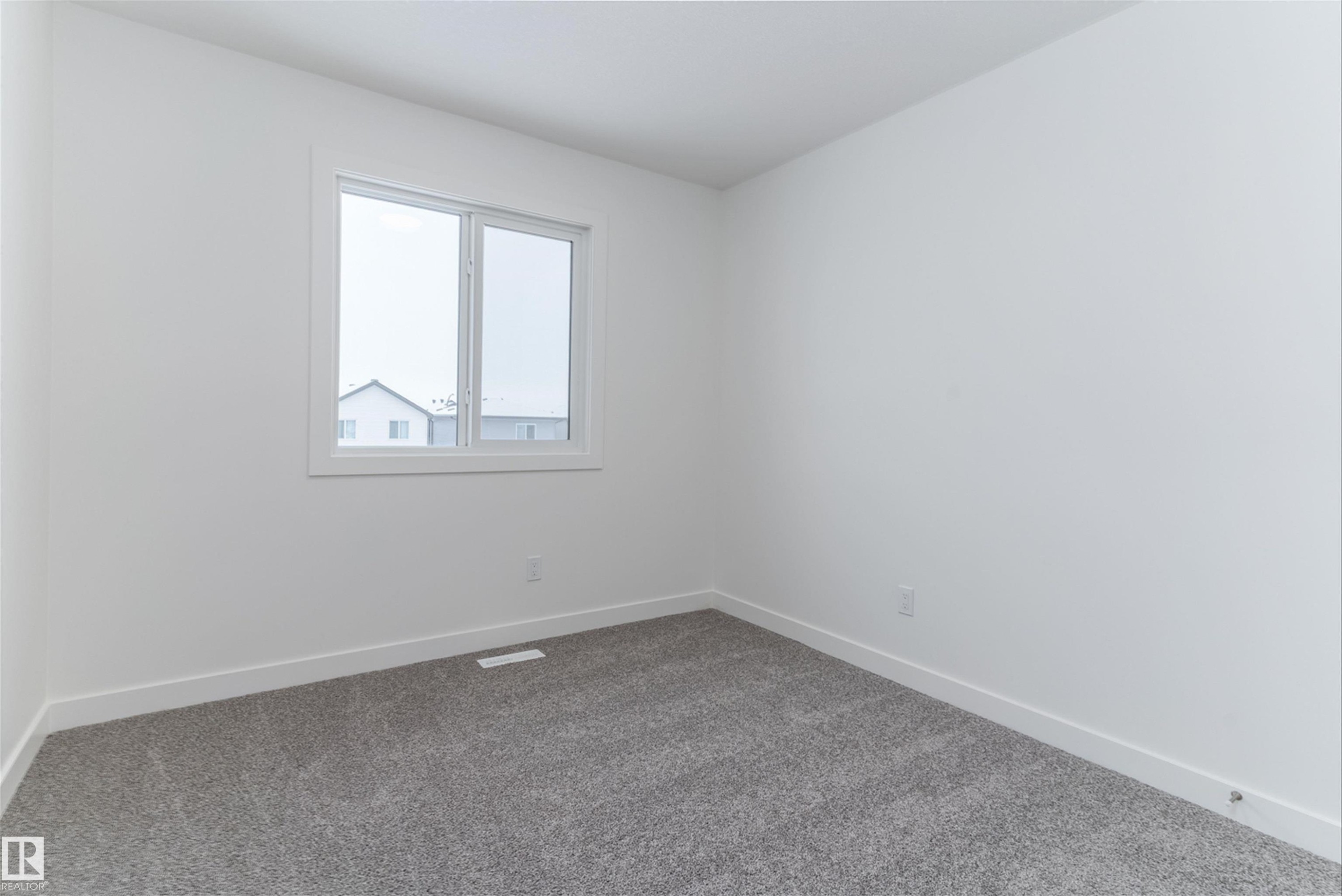 1250 Mcleod Avenue, Spruce Grove, AB - Indoor Photo Showing Other Room