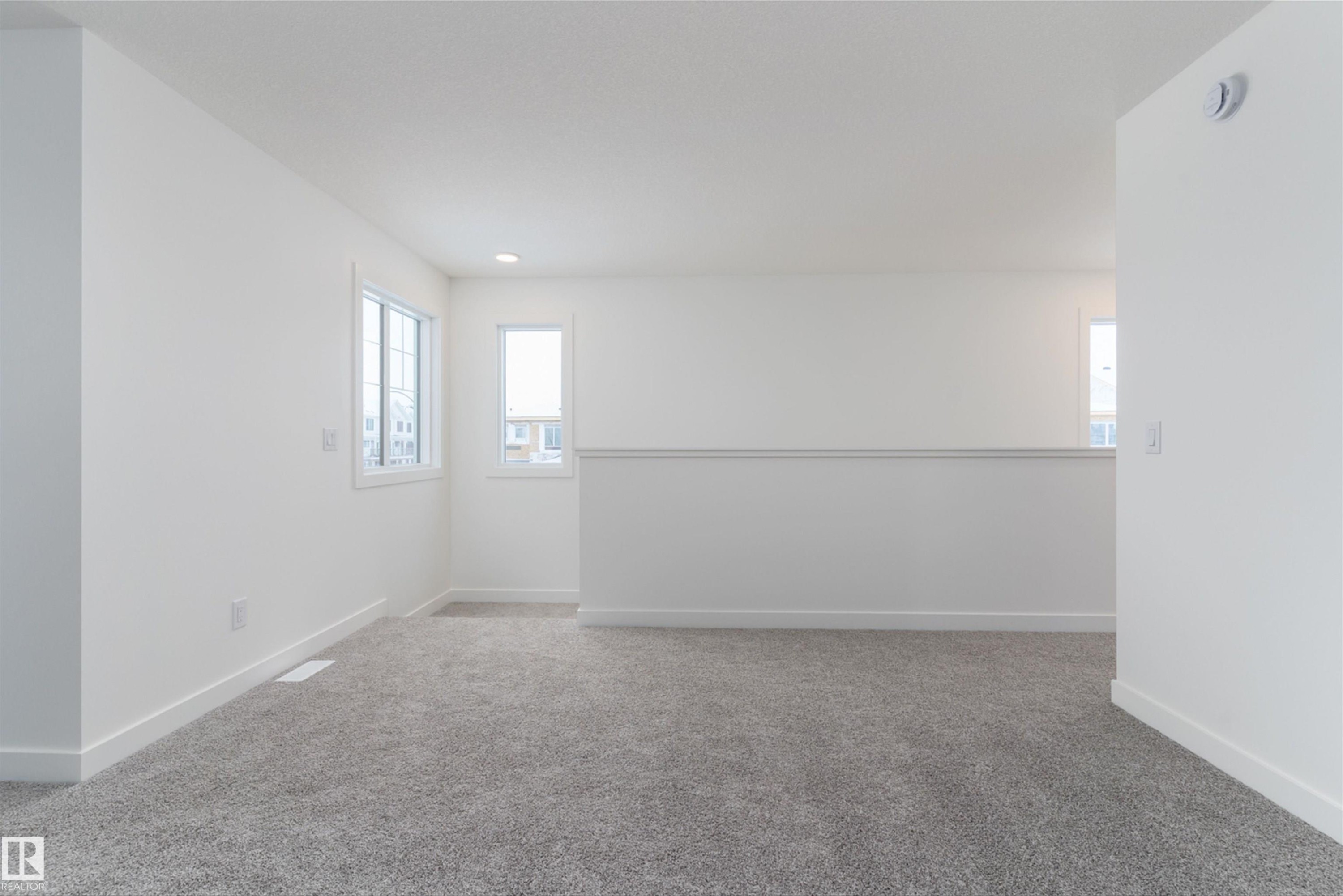1 Empress Way, Spruce Grove, AB - Indoor Photo Showing Other Room