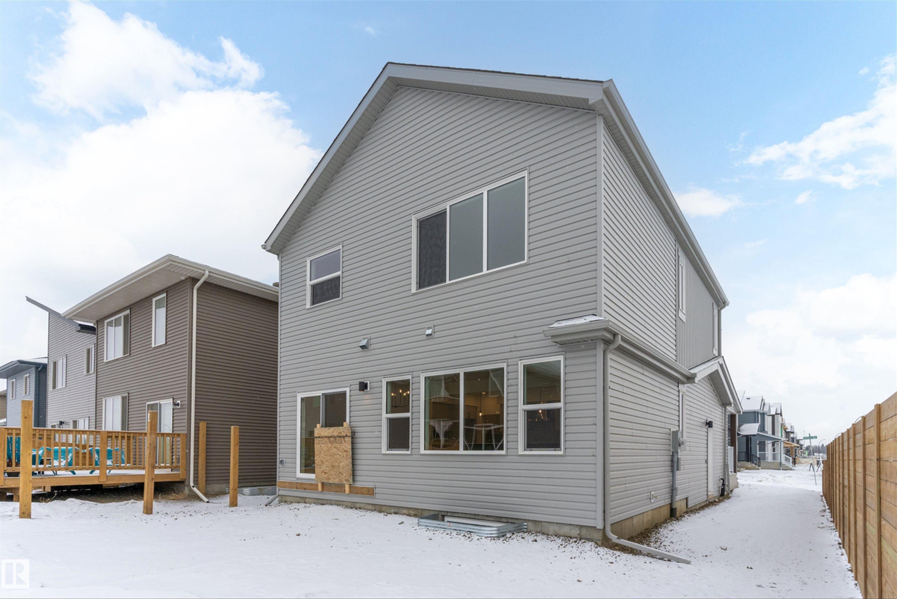 1 Empress Way, Spruce Grove, AB - Outdoor With Exterior