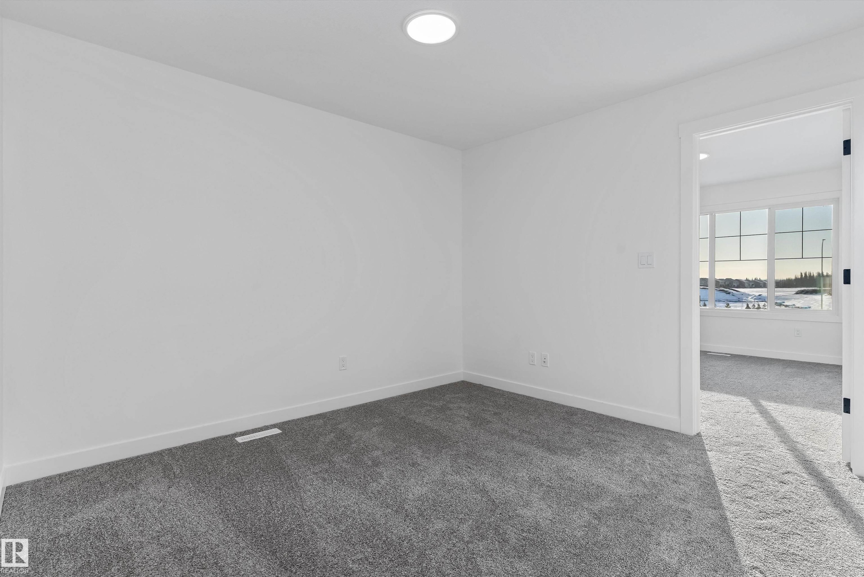 20816 40 Avenue, Edmonton, AB - Indoor Photo Showing Other Room