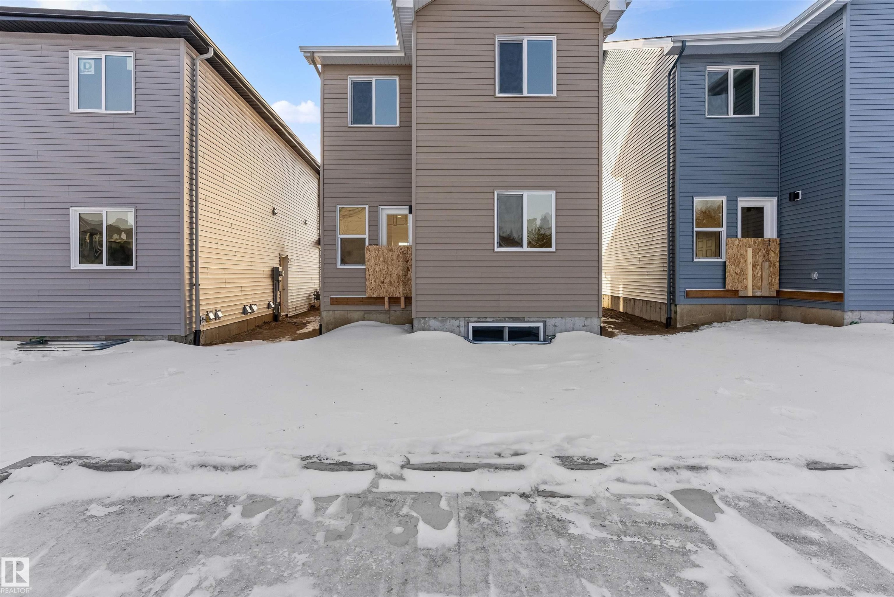 20816 40 Avenue, Edmonton, AB - Outdoor With Exterior