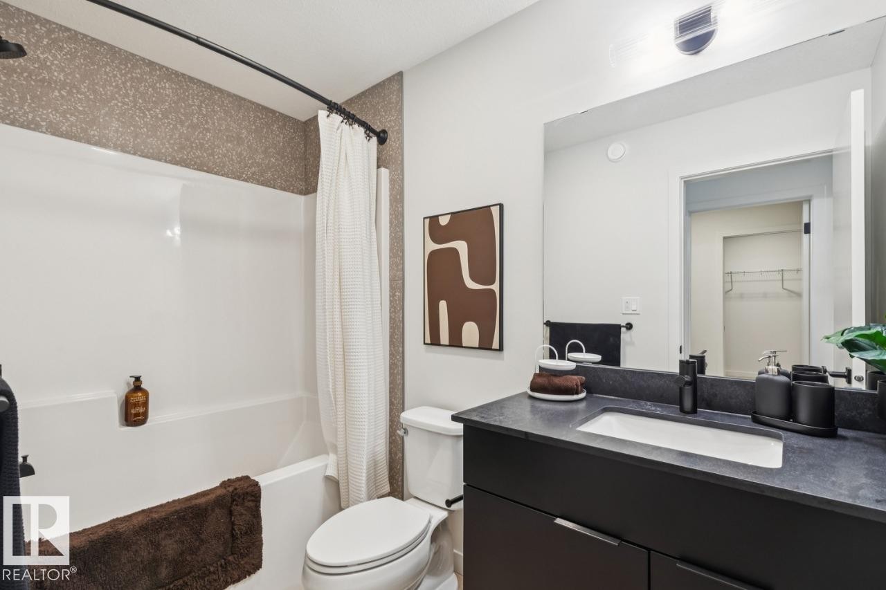 5105 69 Street, Beaumont, AB - Indoor Photo Showing Bathroom
