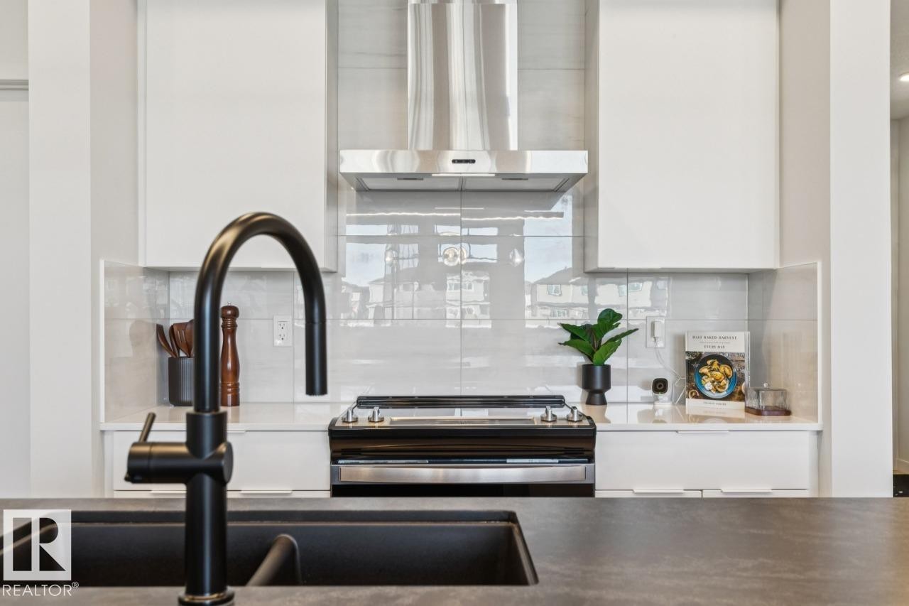 5105 69 Street, Beaumont, AB - Indoor Photo Showing Kitchen With Double Sink With Upgraded Kitchen