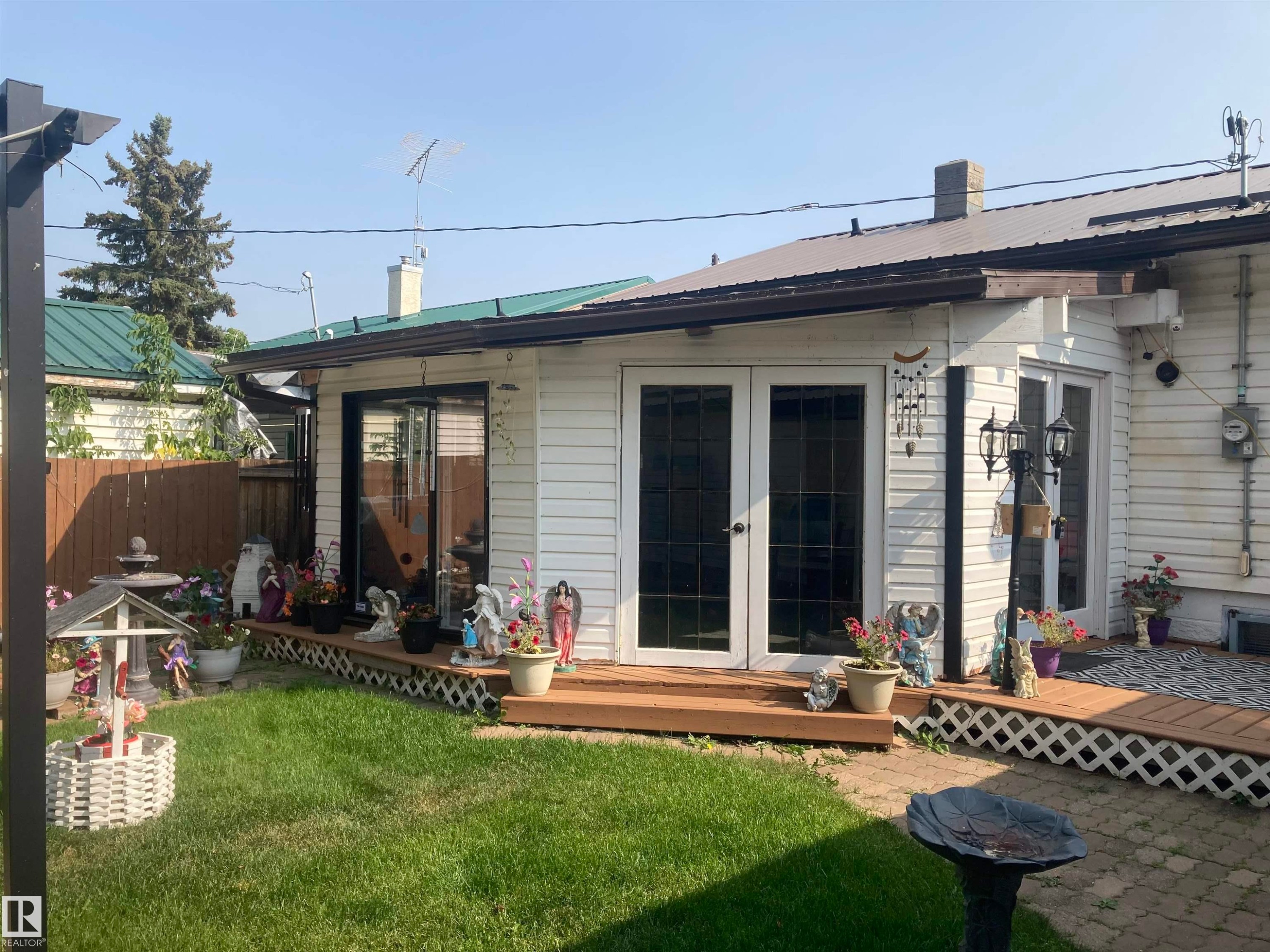 5220 49 Street, Willingdon, AB - Outdoor With Deck Patio Veranda