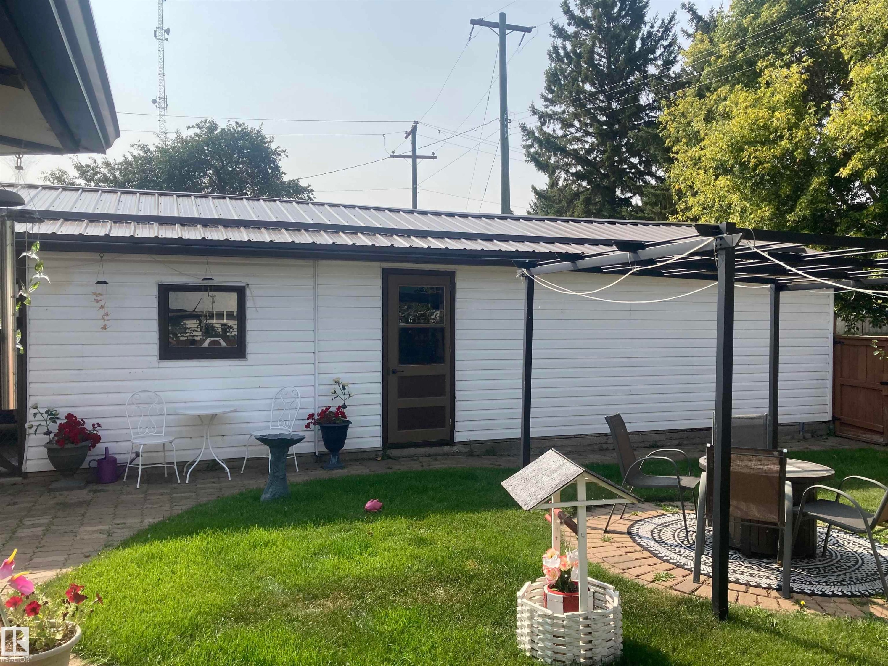 5220 49 Street, Willingdon, AB - Outdoor With Exterior