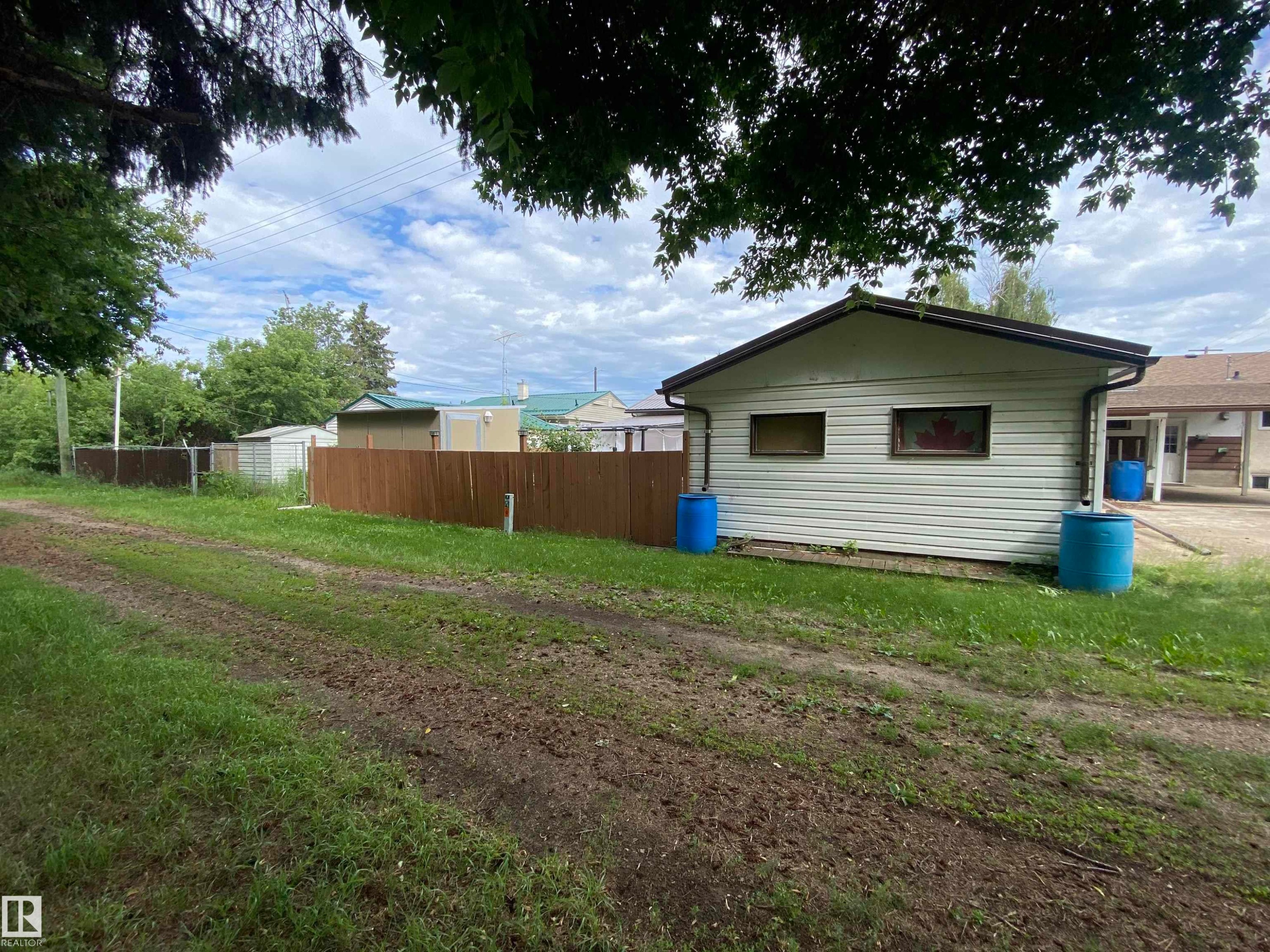 5220 49 Street, Willingdon, AB - Outdoor