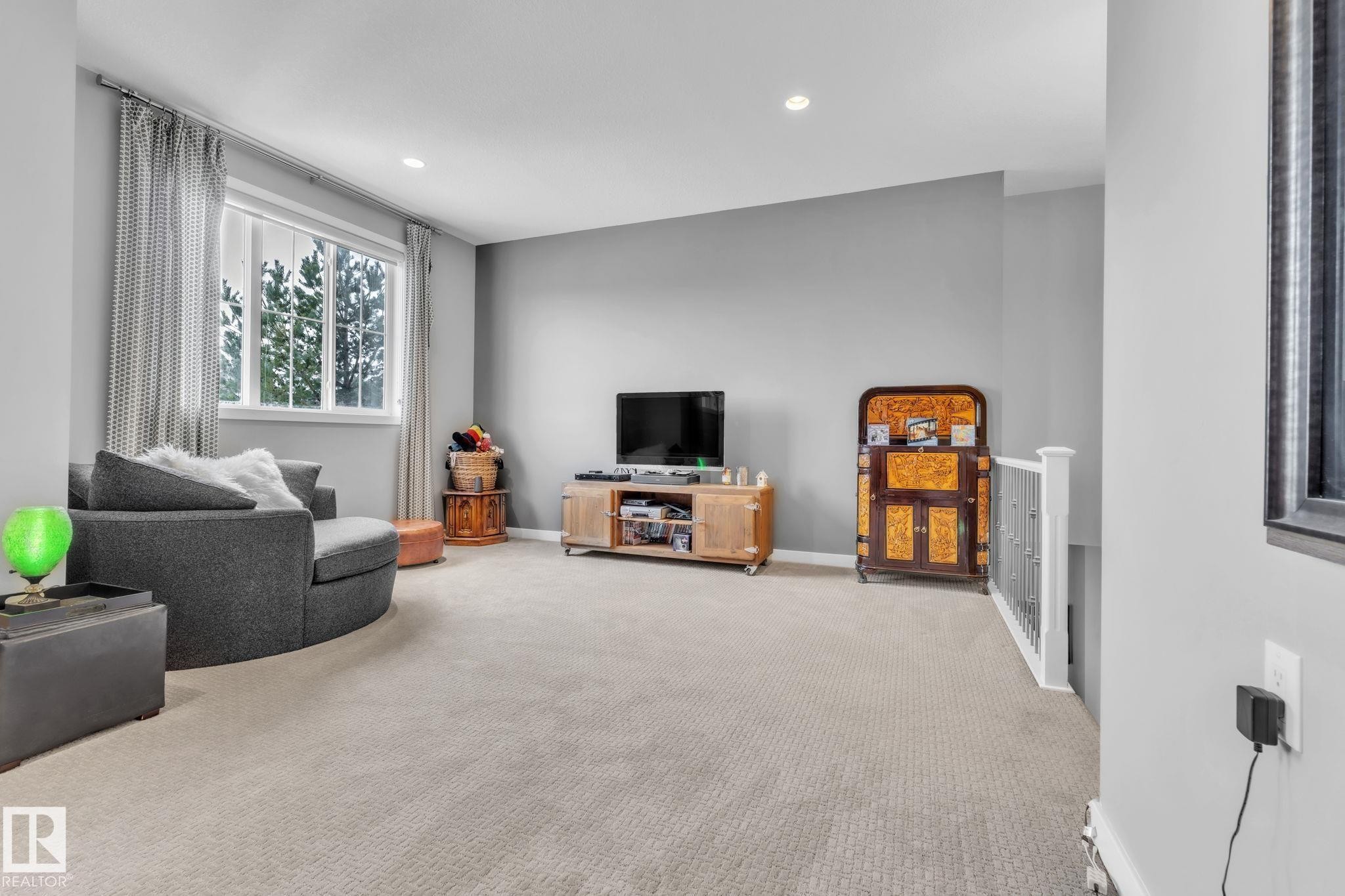 14007 138 Street, Edmonton, AB - Indoor