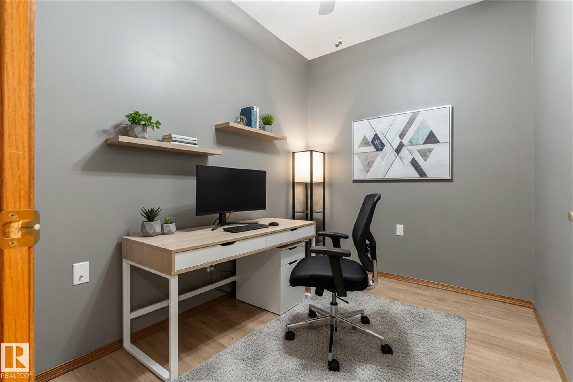 321 11260 153 Avenue, Edmonton, AB - Indoor Photo Showing Office