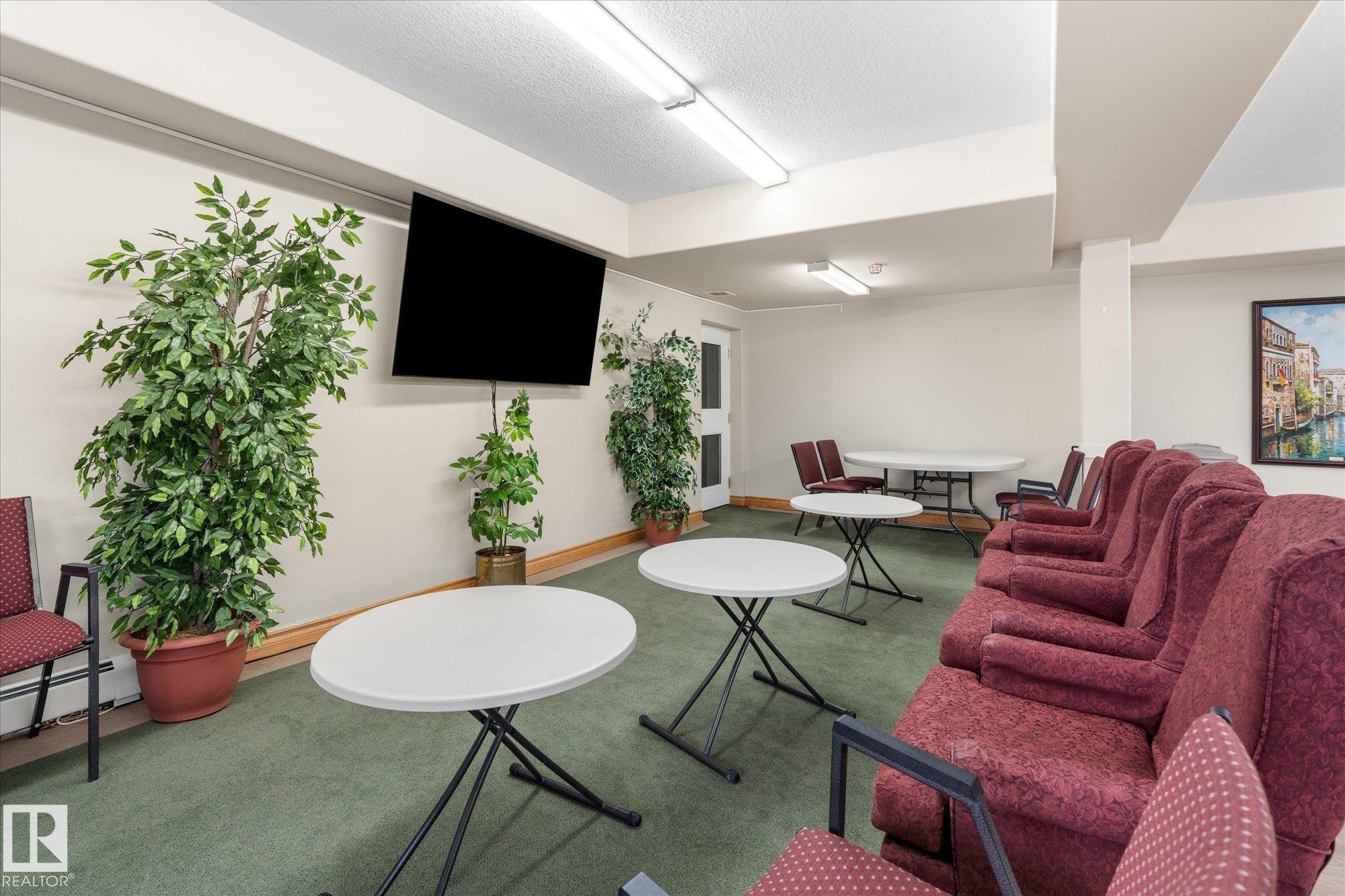 321 11260 153 Avenue, Edmonton, AB - Indoor