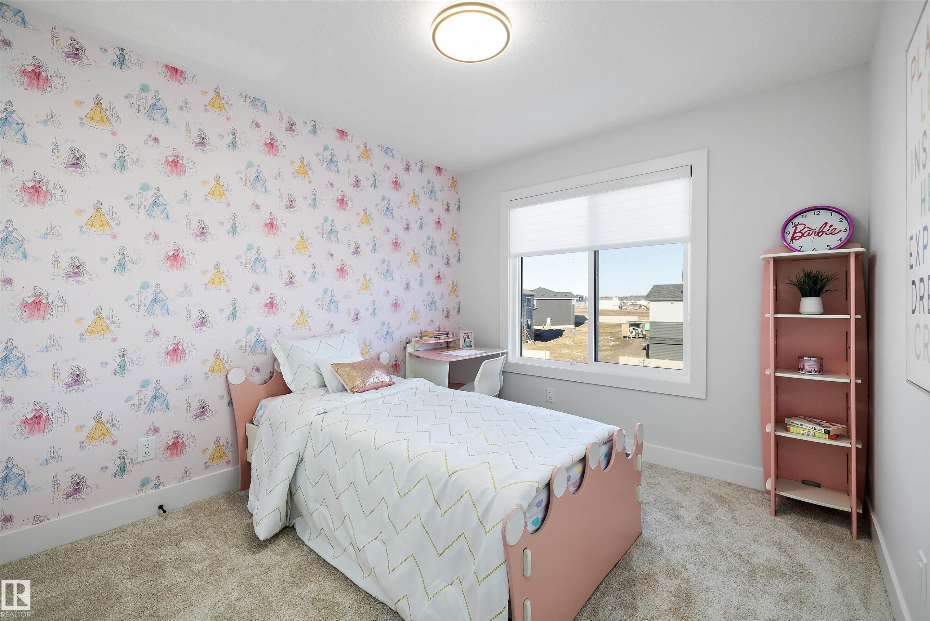 1715 Crossbill Loop, Edmonton, AB - Indoor Photo Showing Bedroom