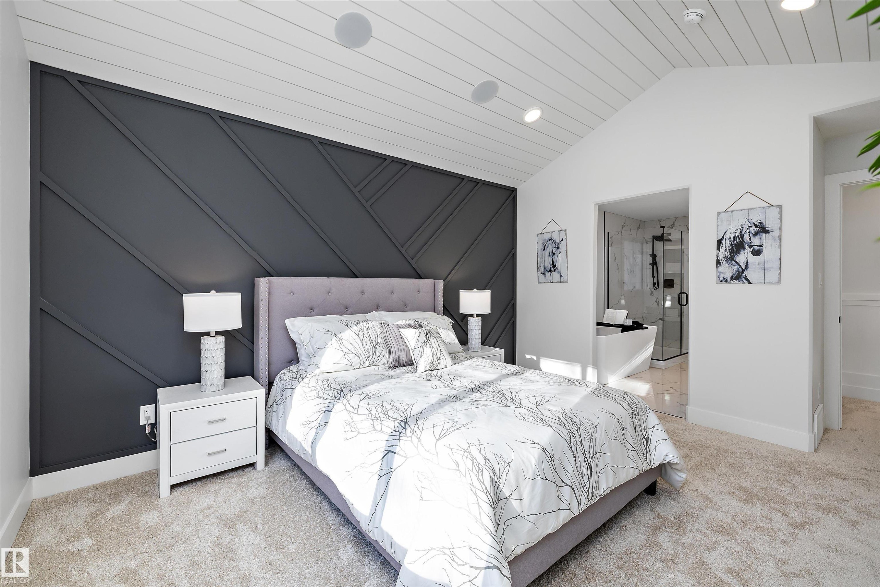 1715 Crossbill Loop, Edmonton, AB - Indoor Photo Showing Bedroom