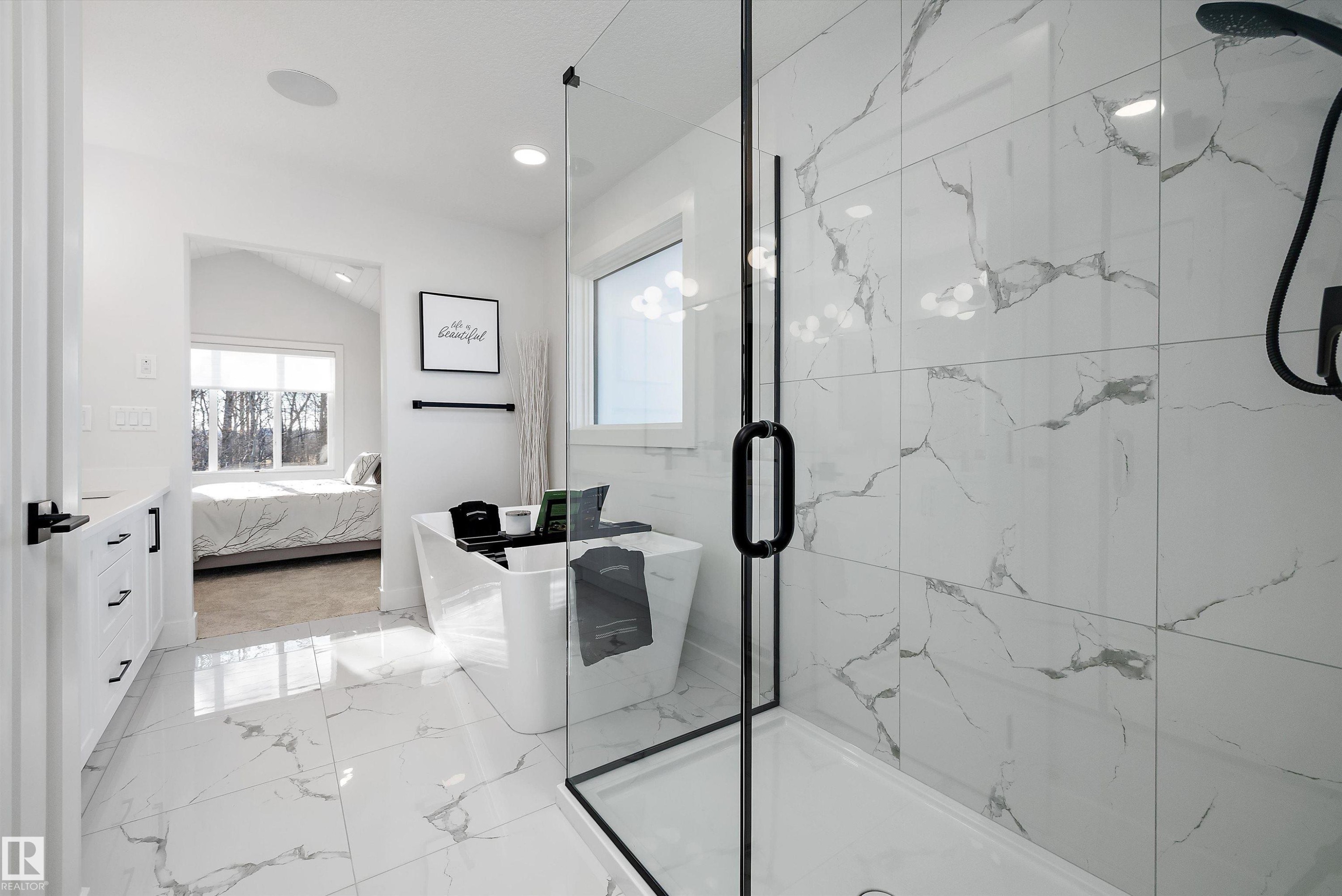 1715 Crossbill Loop, Edmonton, AB - Indoor Photo Showing Bathroom