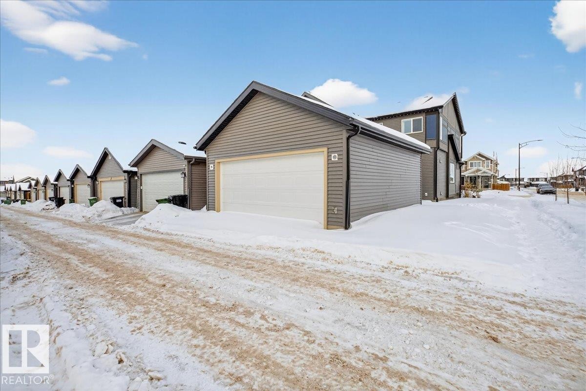 5003 Kinney Link, Edmonton, AB - Outdoor