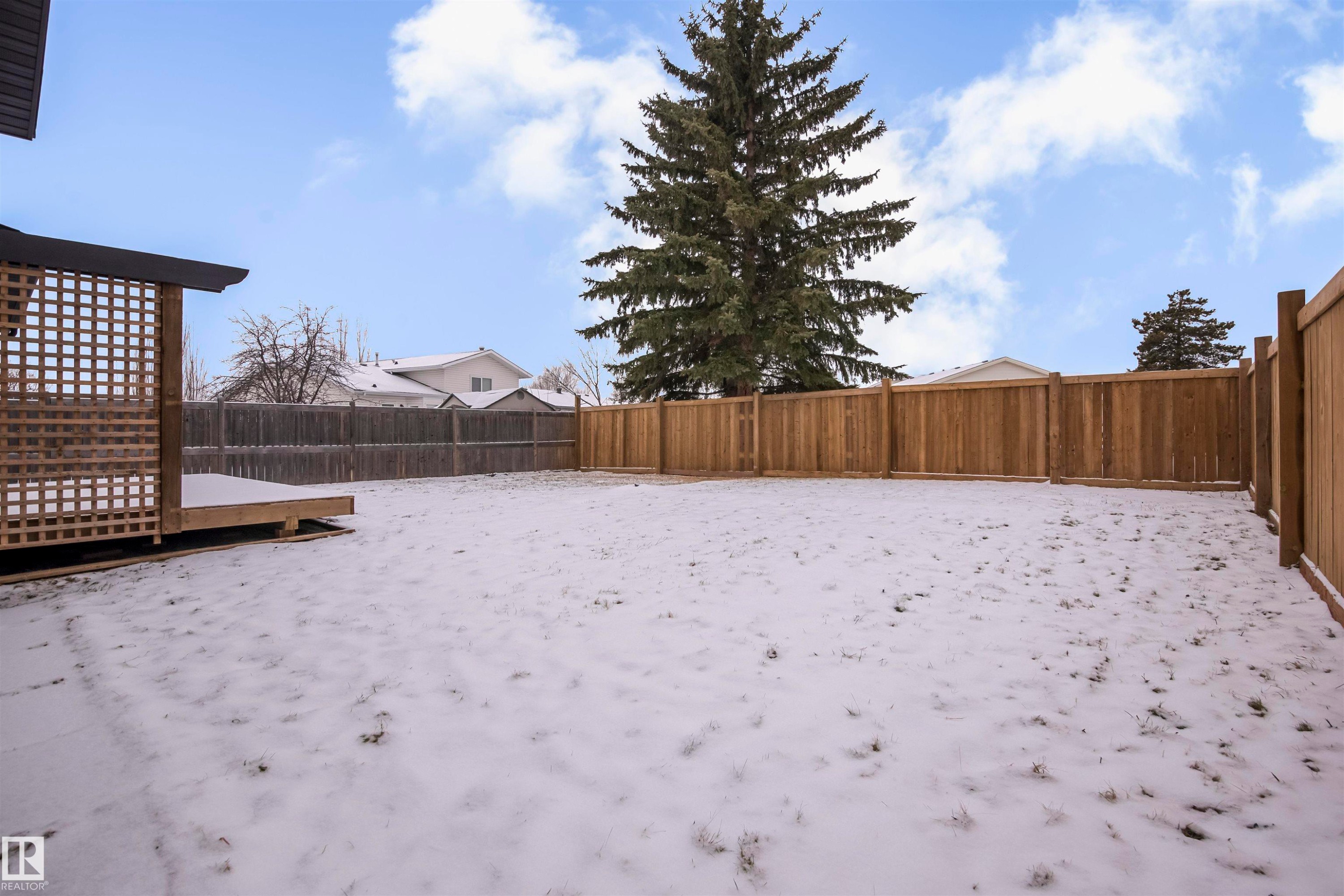 2712 41 Street, Edmonton, AB - Outdoor