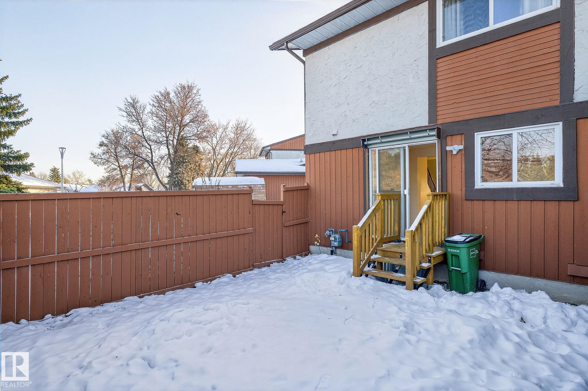 134 16725 106 Street, Edmonton, AB - Outdoor With Exterior